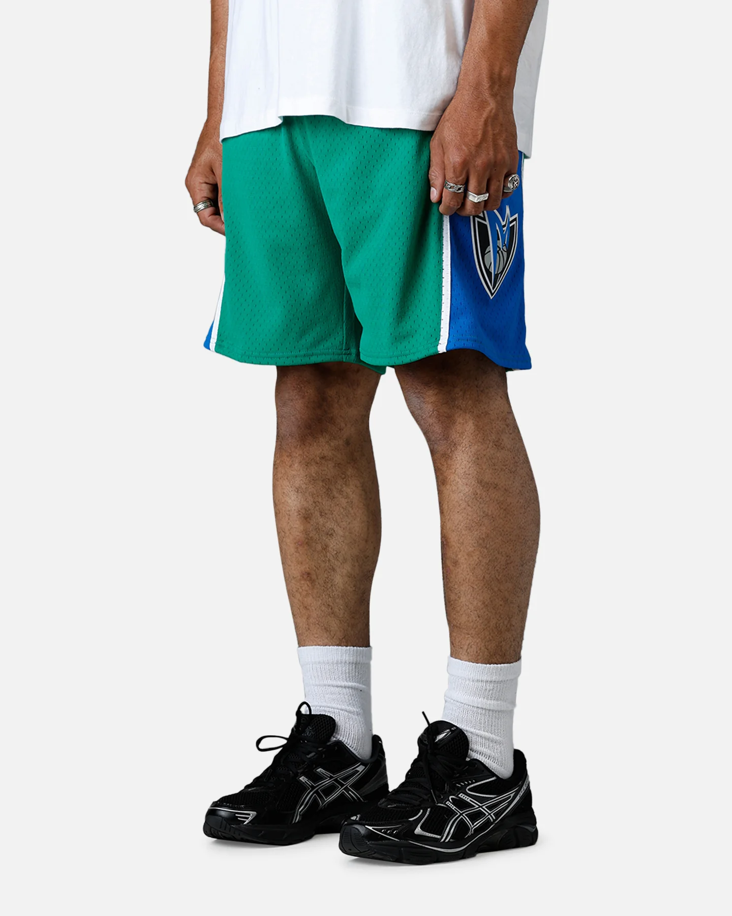 Mitchell & Ness Dallas Mavericks 2004 Swingman Shorts Green/Blue - Image 4