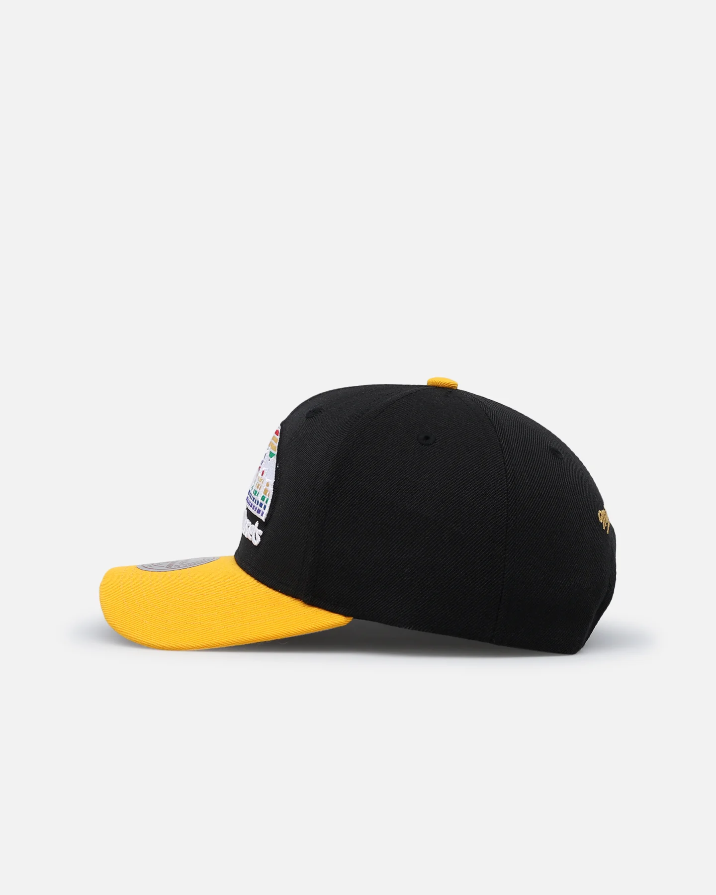 Mitchell & Ness Denver Nuggets "Enter The Dragon" Pro Crown Snapback Black/Ochre - Image 4