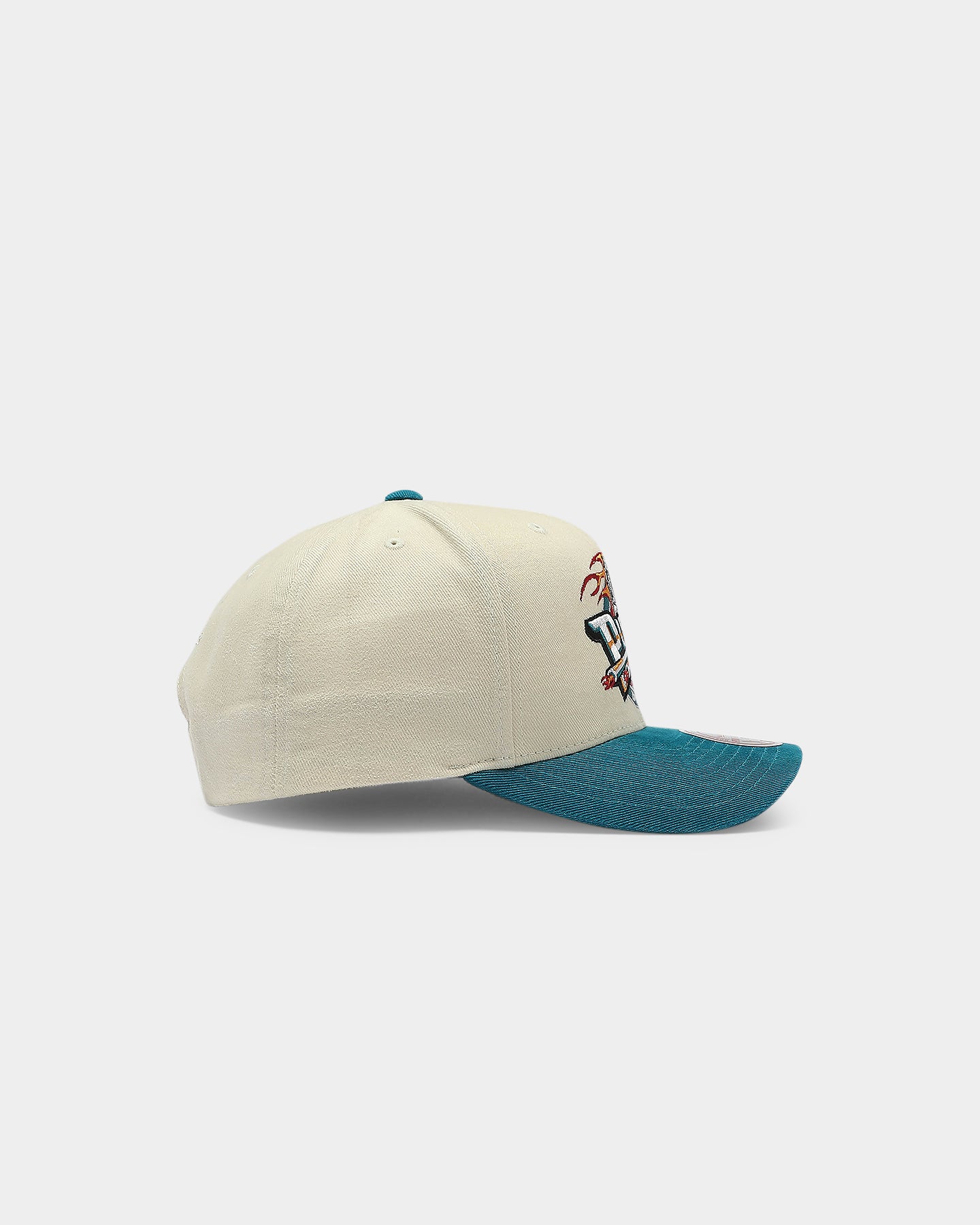Mitchell & Ness Detroit Pistons Pro Crown Snapback Off White/Teal - Image 4