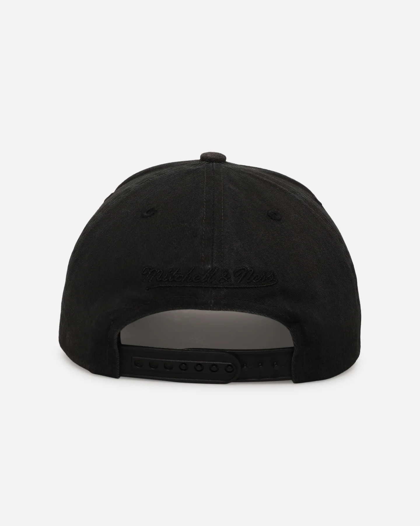 Mitchell & Ness Las Vegas Raiders 'Crossover' Pro Pinch Snapback Washed Black - Image 2