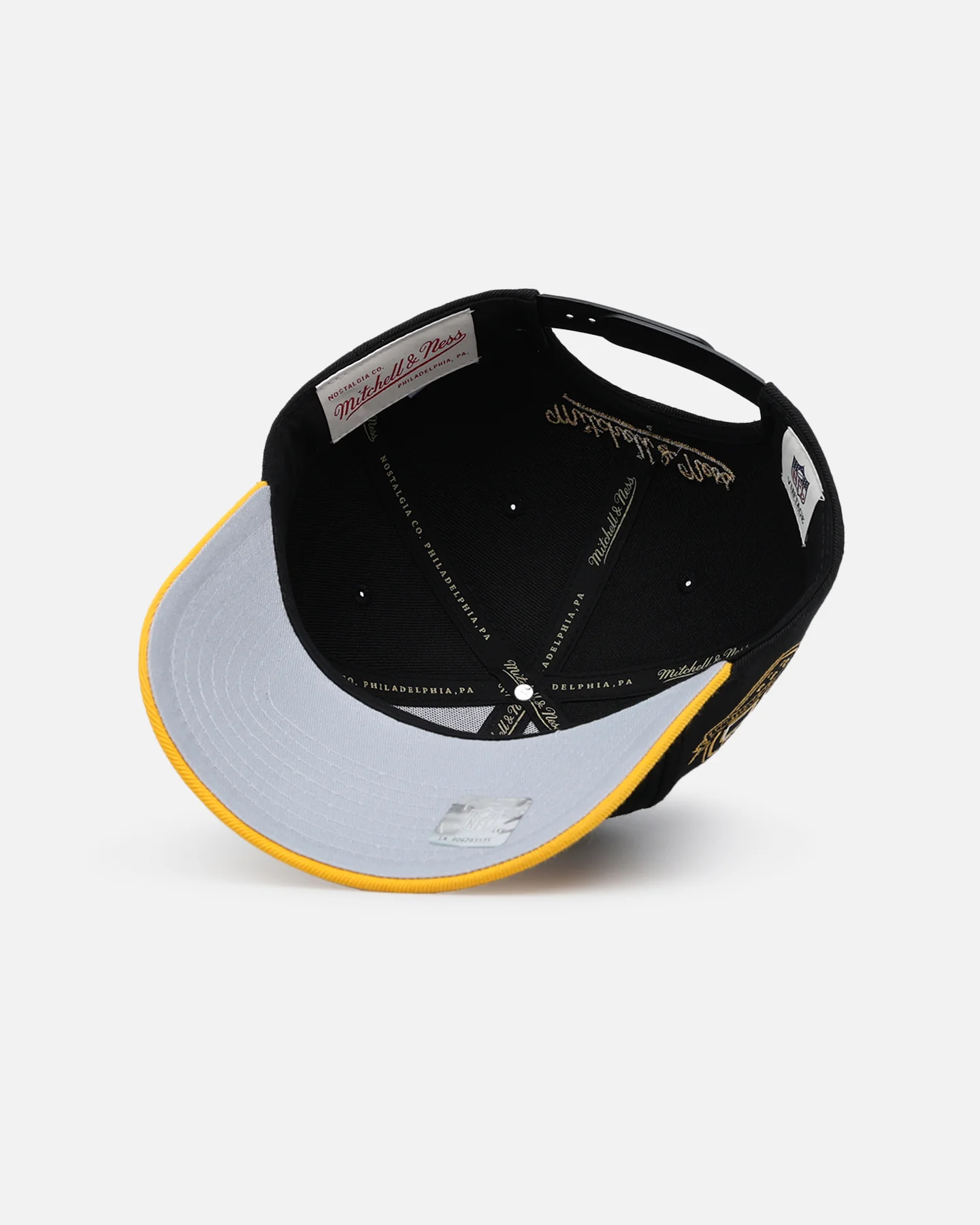 Mitchell & Ness Las Vegas Raiders "Enter The Dragon" Pro Crown Snapback Black/Ochre - Image 6