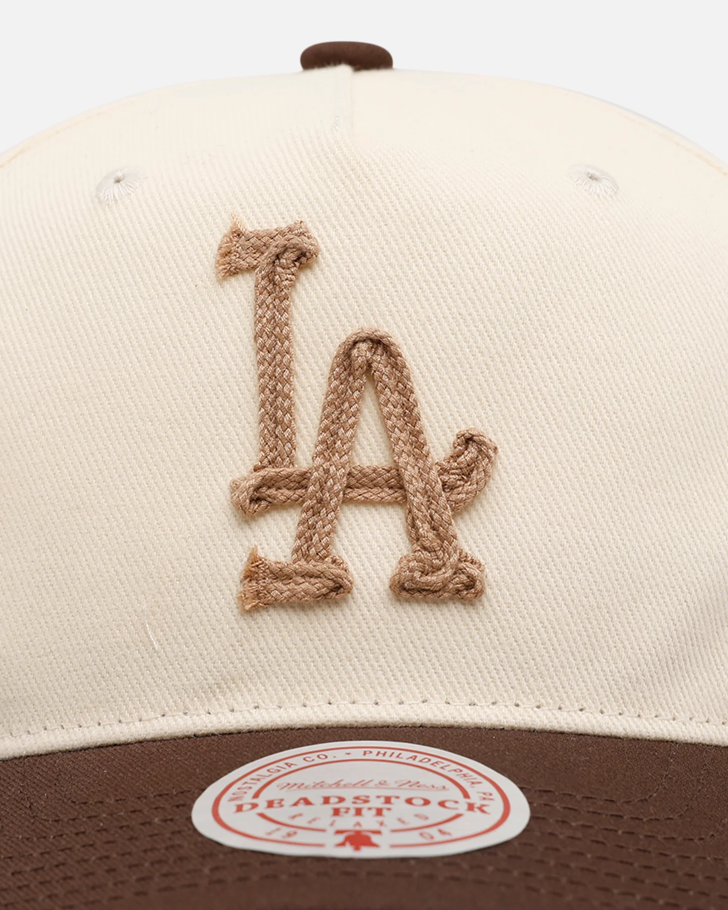 Mitchell & Ness Los Angeles Dodgers 'Hand Stitch' Deadstock Snapback Brown - Image 5