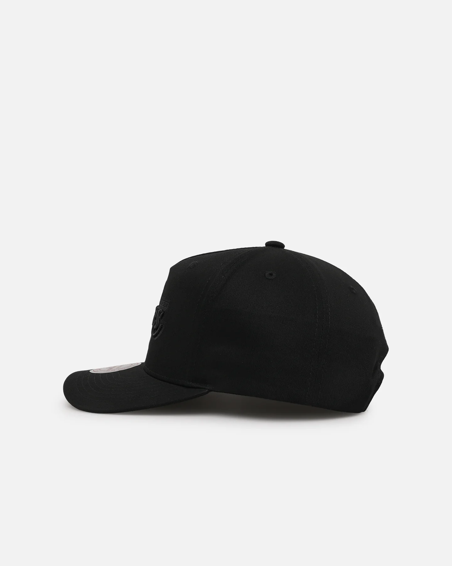 Mitchell & Ness Los Angeles Lakers 'Black Team Logo' Snapback Black - Image 4