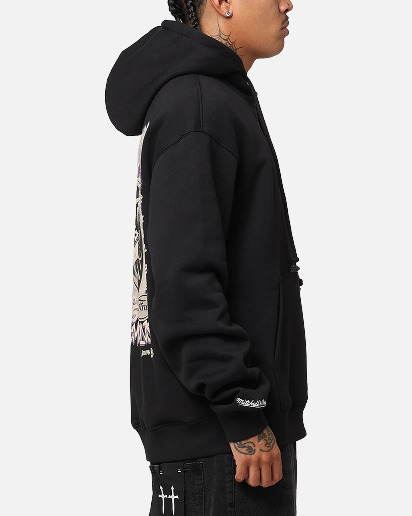 Mitchell & Ness Los Angeles Lakers Champs Graffiti Hoodie Faded Black - Image 5
