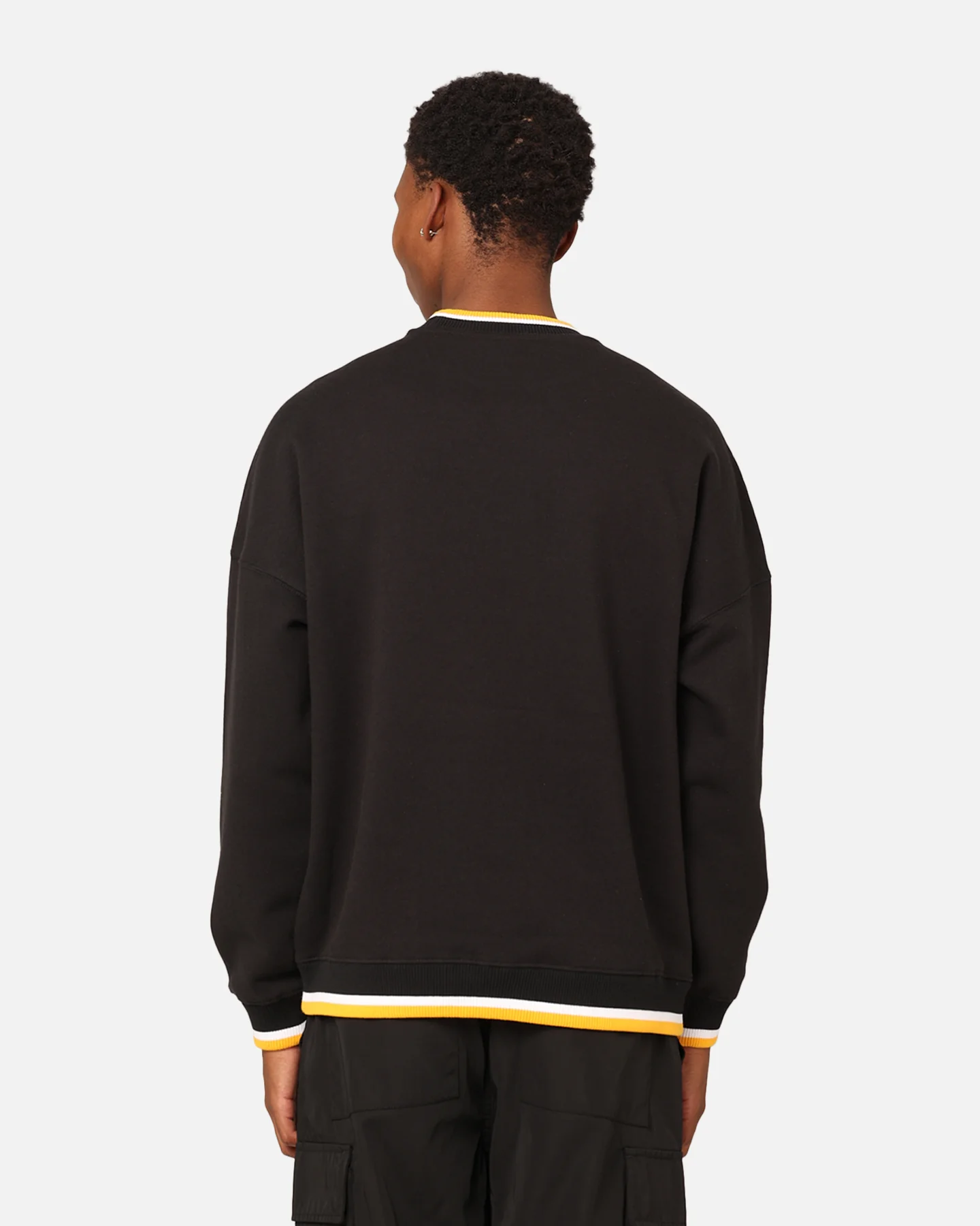 Mitchell & Ness Los Angeles Lakers Shooting Crewneck Black - Image 4