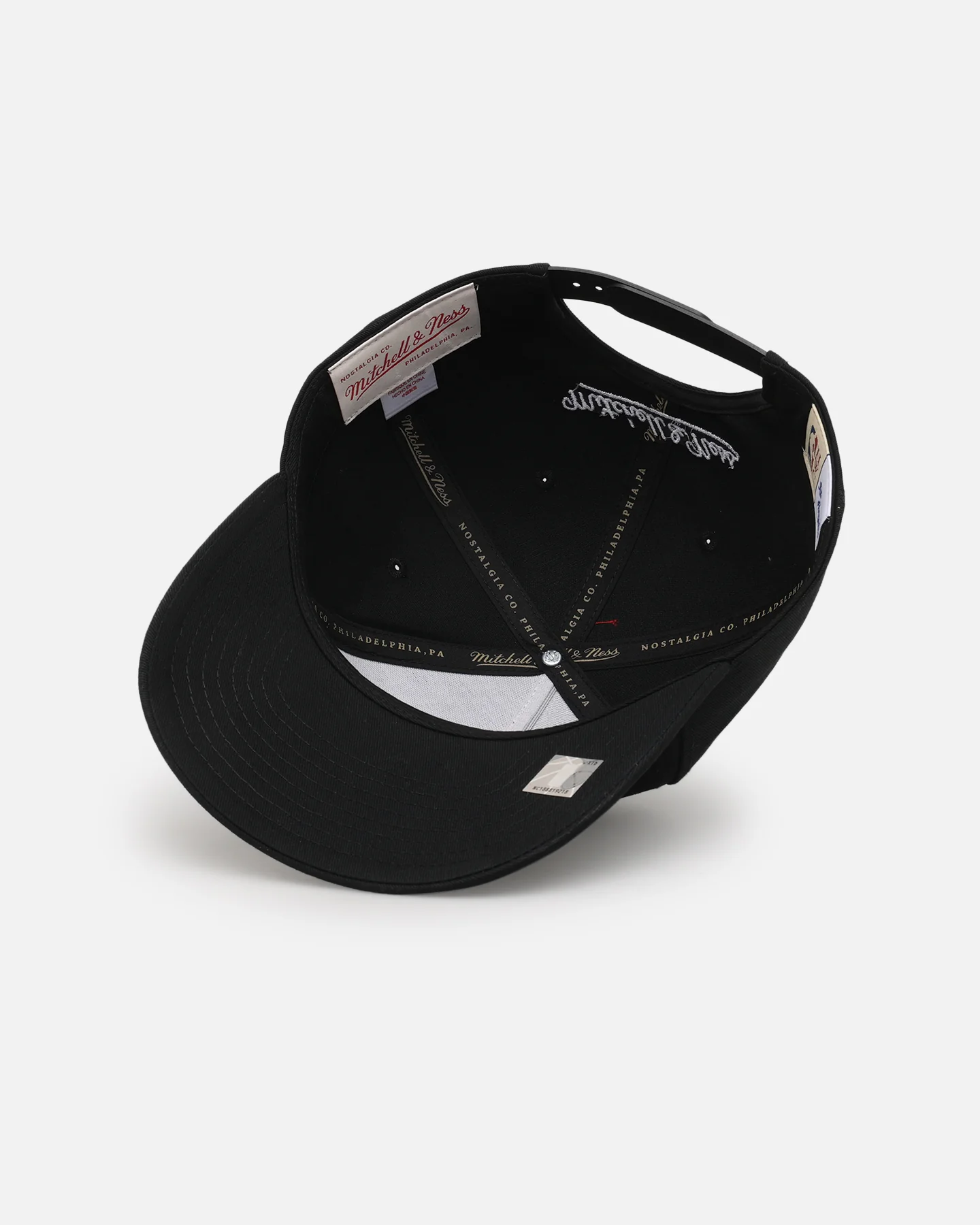 Mitchell & Ness Los Angeles Lakers Team Colour Wordmark MVP Snapback Black - Image 6