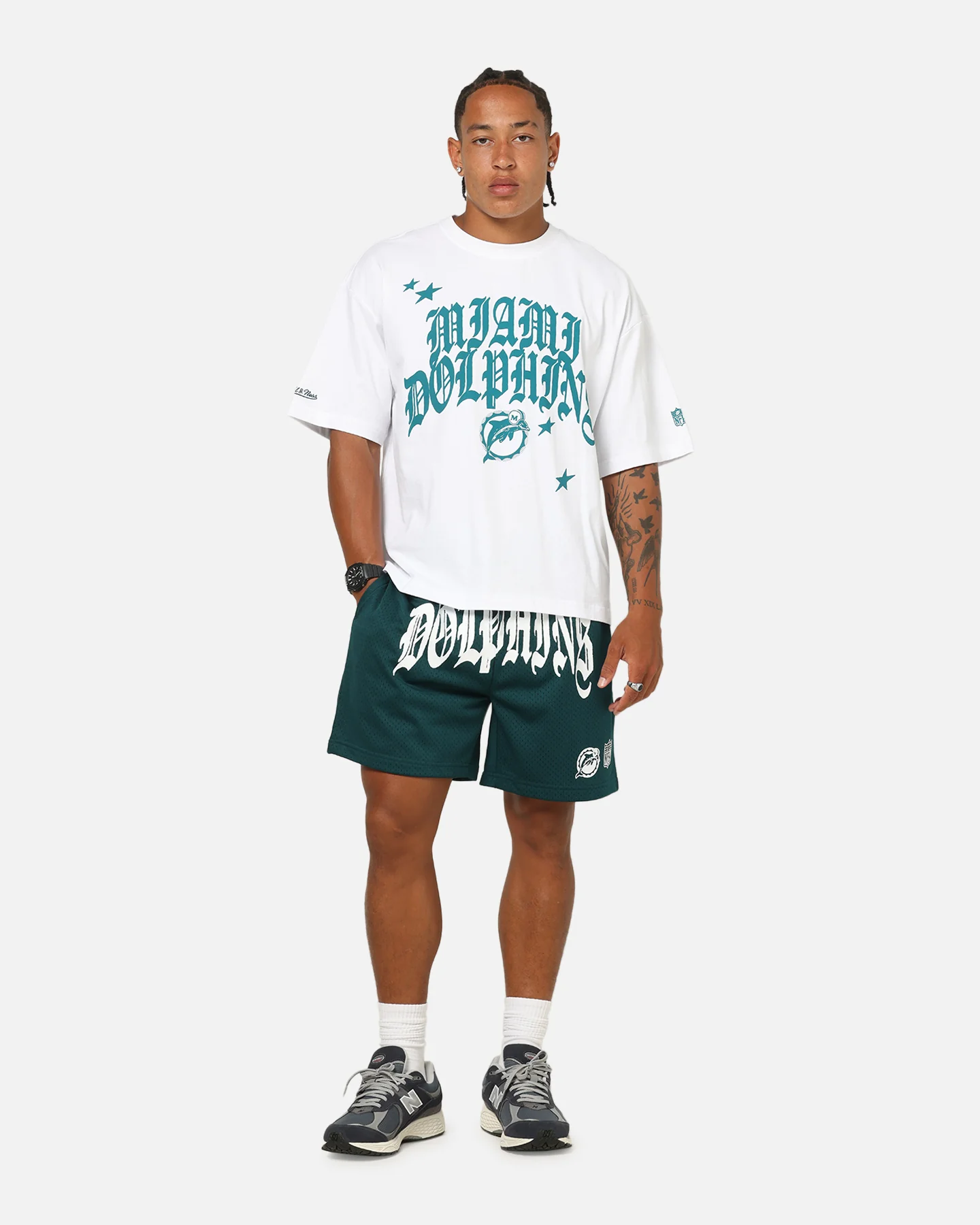 Mitchell & Ness Miami Dolphins Stars & Text Mesh Shorts Deep Sea Teal - Image 2
