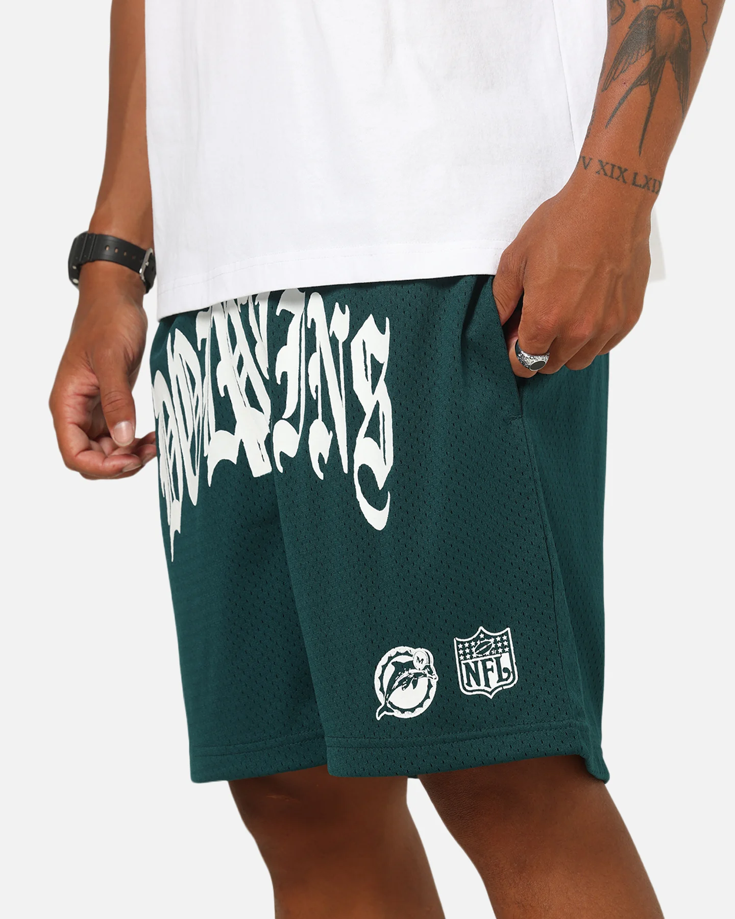 Mitchell & Ness Miami Dolphins Stars & Text Mesh Shorts Deep Sea Teal - Image 3