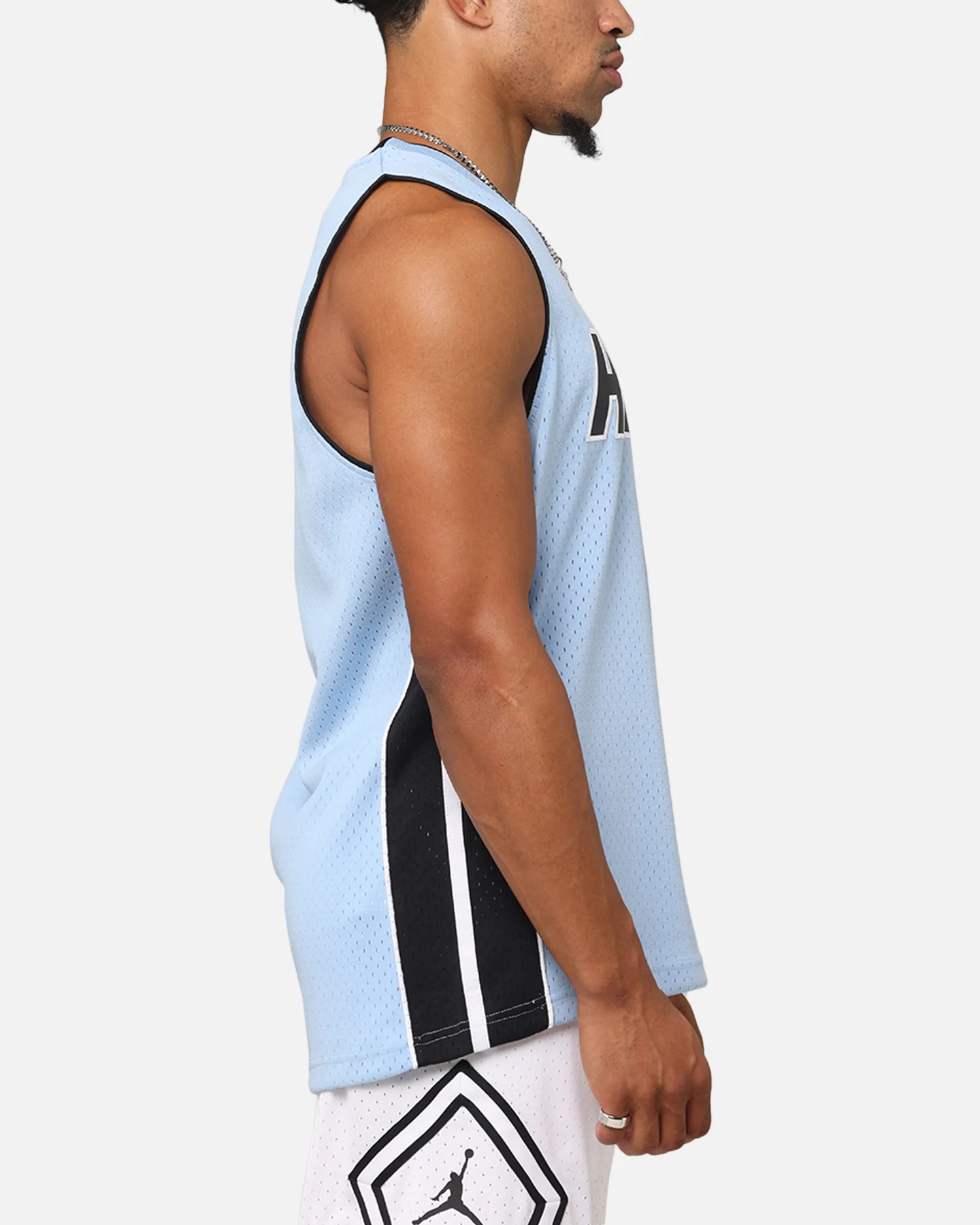Mitchell & Ness Miami Heat Dwyane Wade 'Vapor Blue' Jersey Light Blue - Image 5