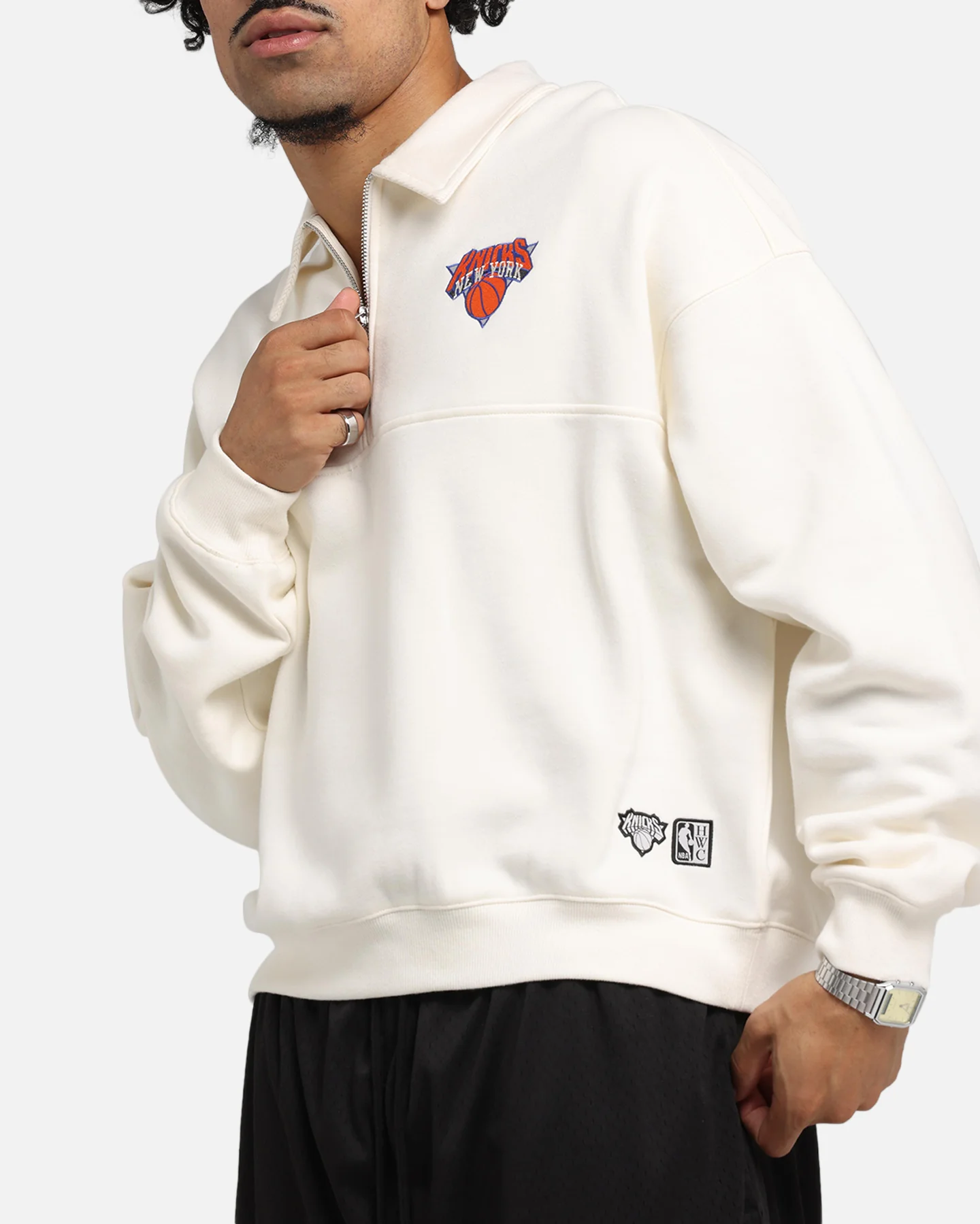 Mitchell & Ness New York Knicks Boxy Quarter Zip Crewneck Egret - Image 6