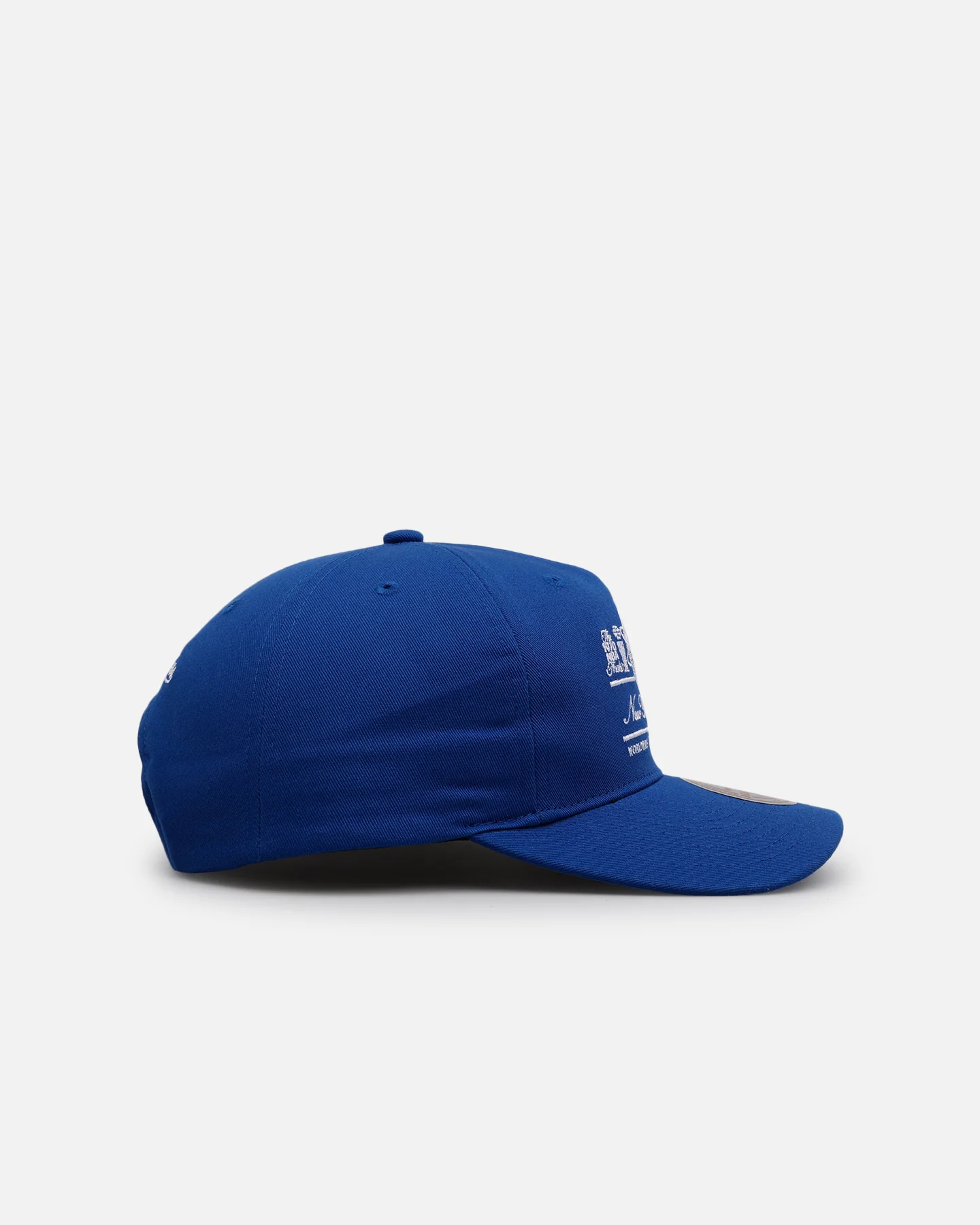 New York Knicks ‘Worldwide’ Deadstock Snapback - Image 3