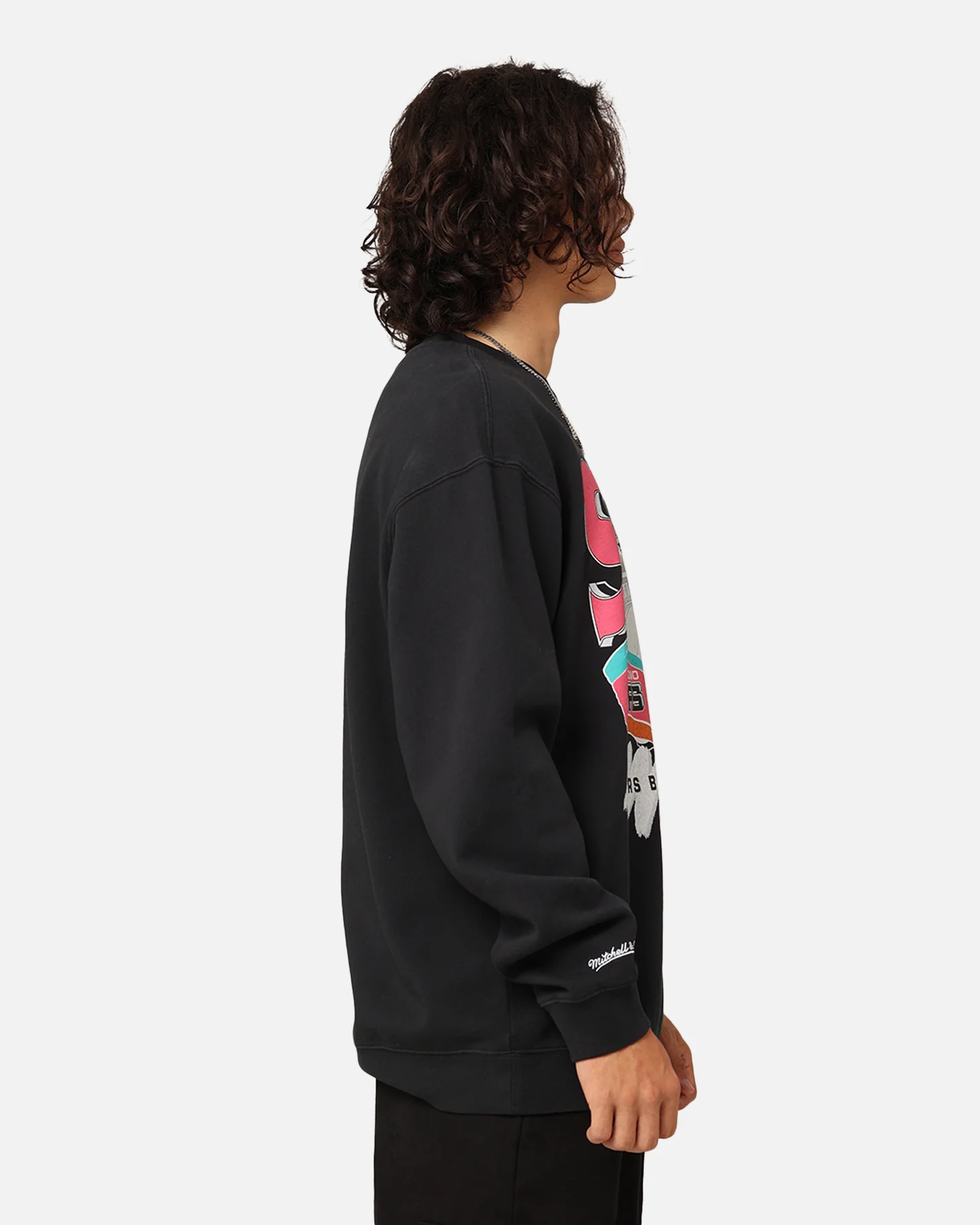Mitchell & Ness San Antonio Spurs Brush Off Crewneck Black - Image 5