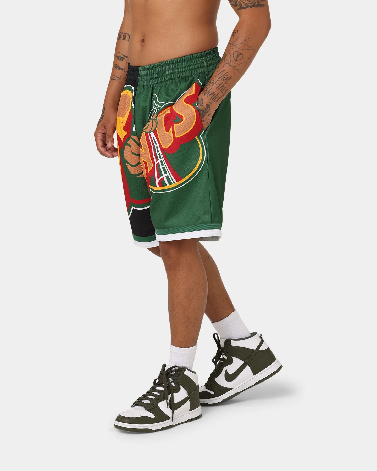 Mitchell & Ness Seattle Supersonics Big Face Shorts 5.0 Black - Image 6