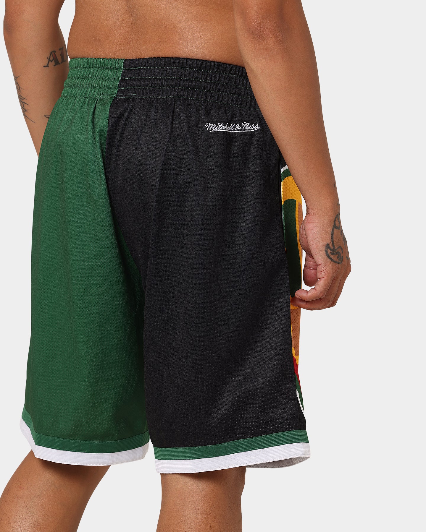 Mitchell & Ness Seattle Supersonics Big Face Shorts 5.0 Black - Image 8