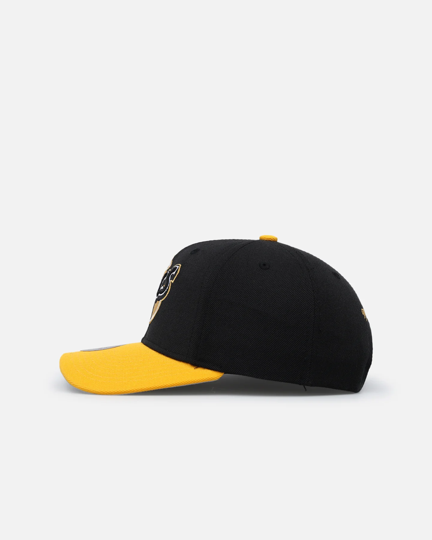 Mitchell & Ness Seattle SuperSonics "Enter The Dragon" Pro Crown Snapback Black/Ochre - Image 4