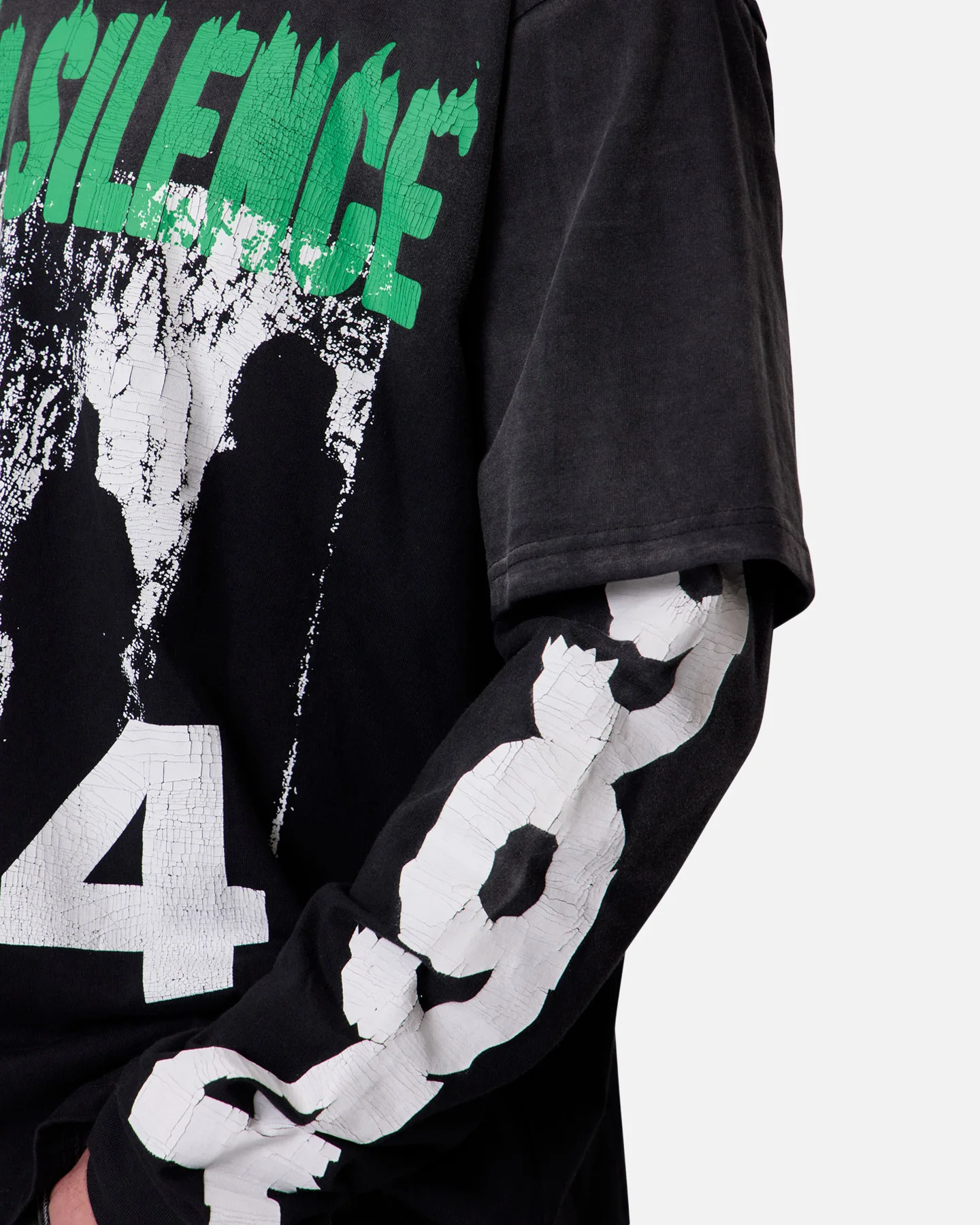 MNML Listen In Silence Long Sleeve T-Shirt Black - Image 7