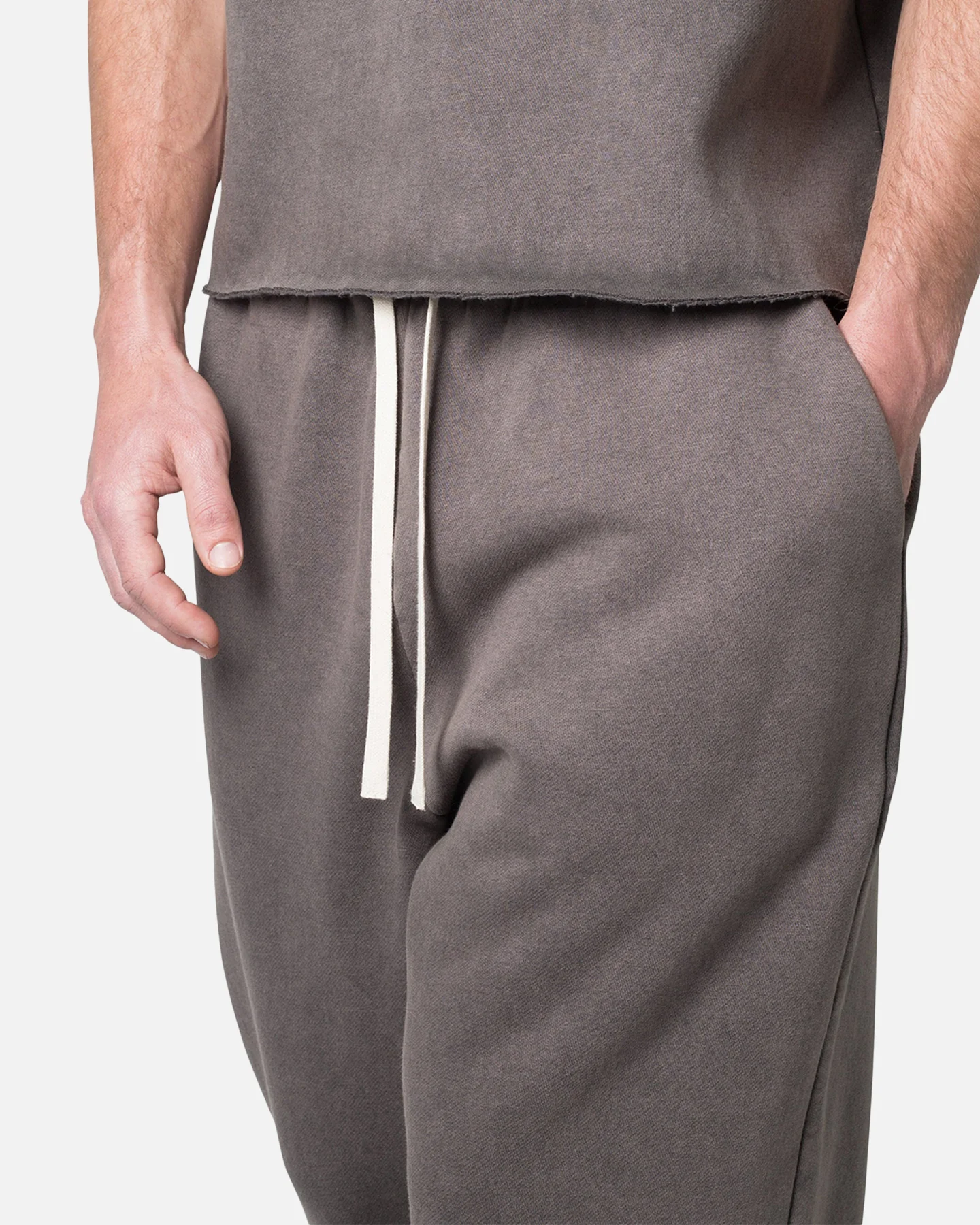 MNML Washed Ultra Baggy Sweatpants Washed Black - Image 6