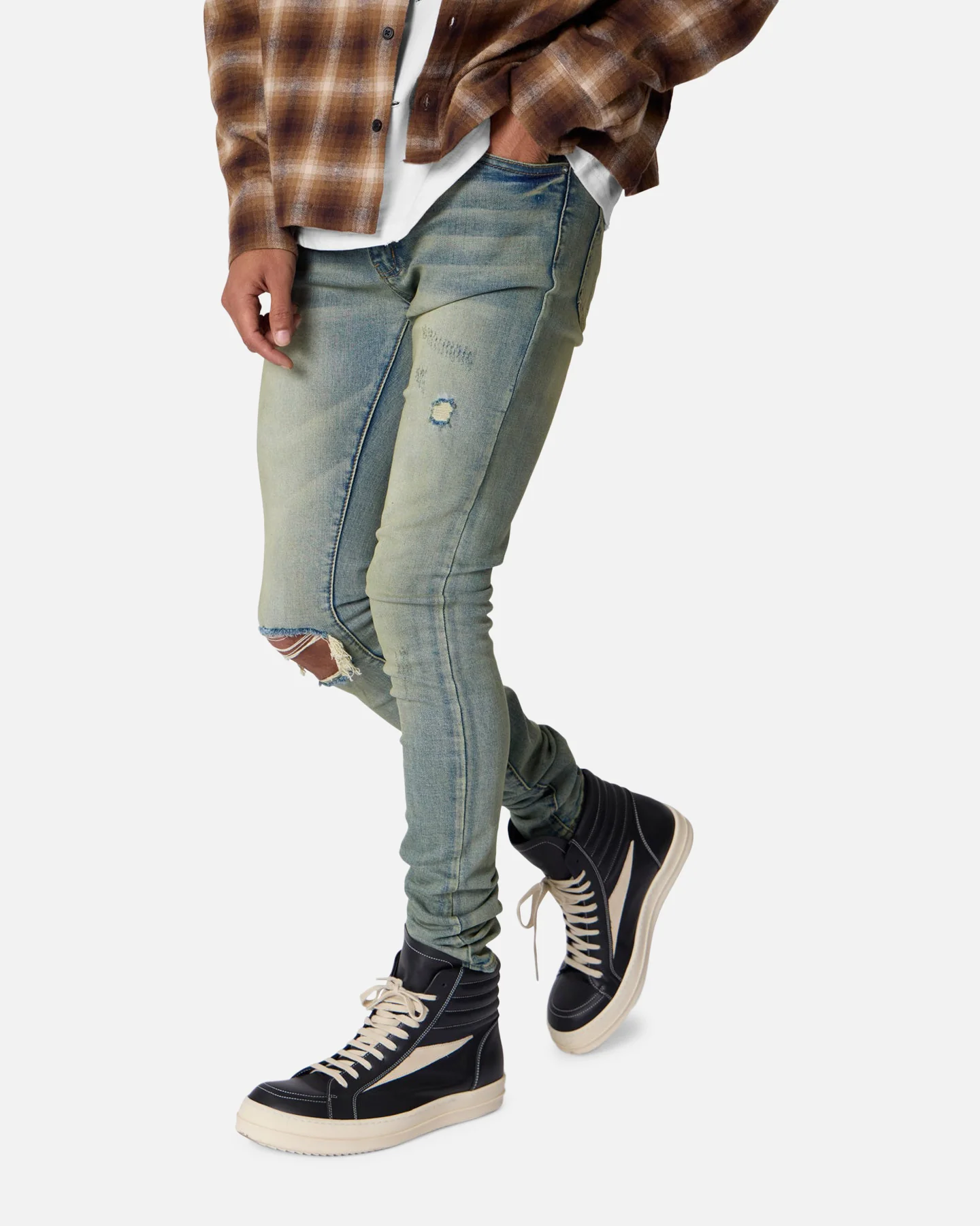 MNML X721 Dusted Skinny Denim Jeans Sun Washed Blue - Image 5