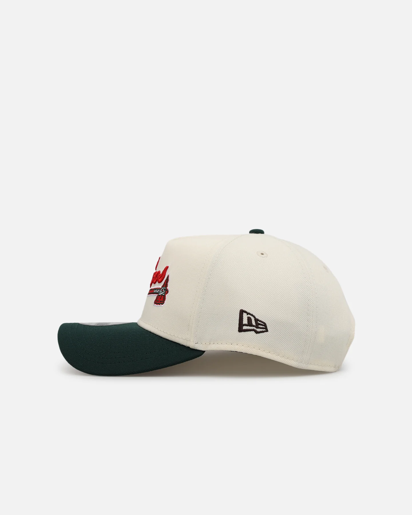 New Era Atlanta Braves 'Mexican Independence Day' 9FORTY A-Frame Snapback Chrome/Dark Green - Image 4