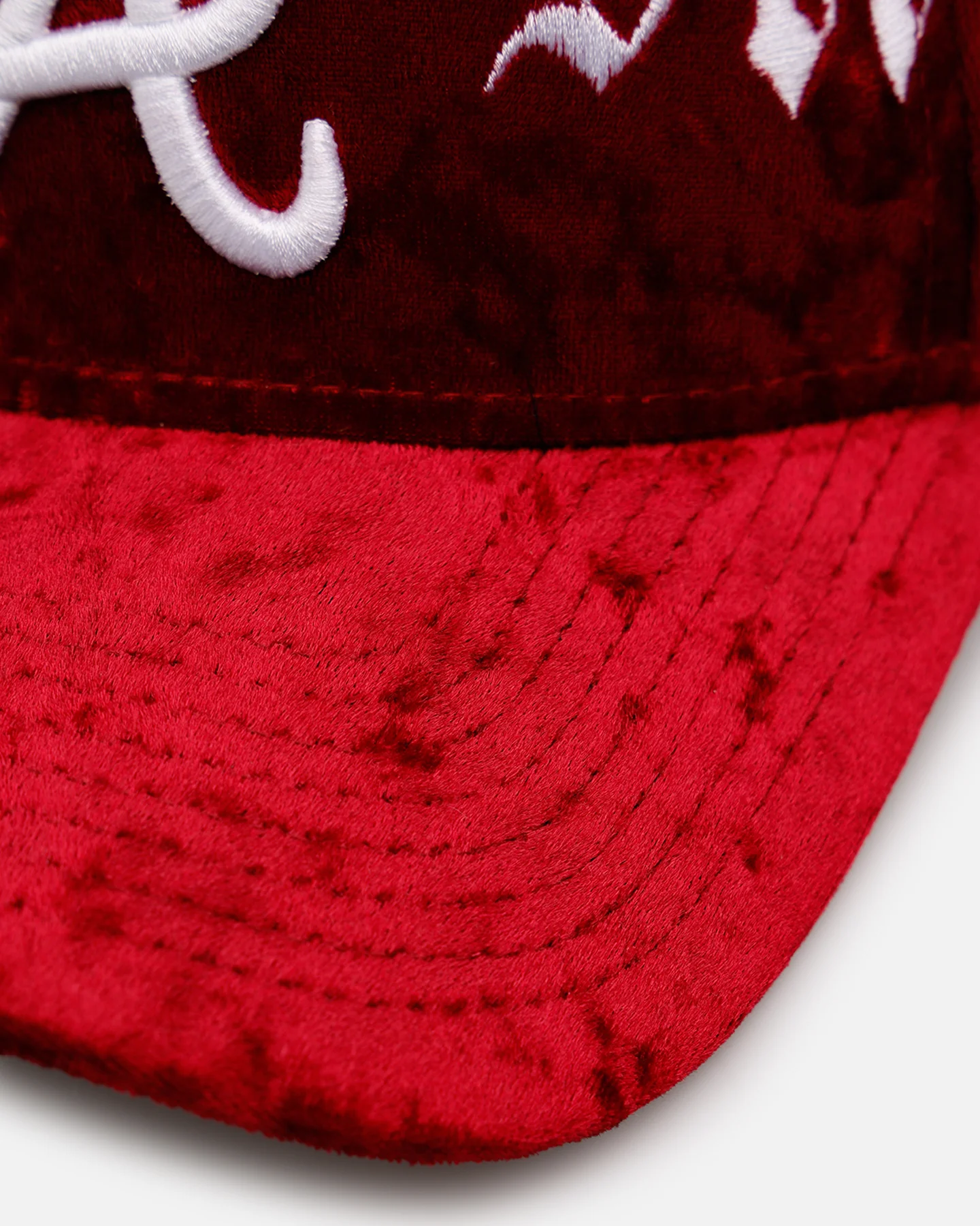New Era Atlanta Braves 'Velvet Gothic Script' 9FORTY A-Frame Snapback Maroon - Image 2