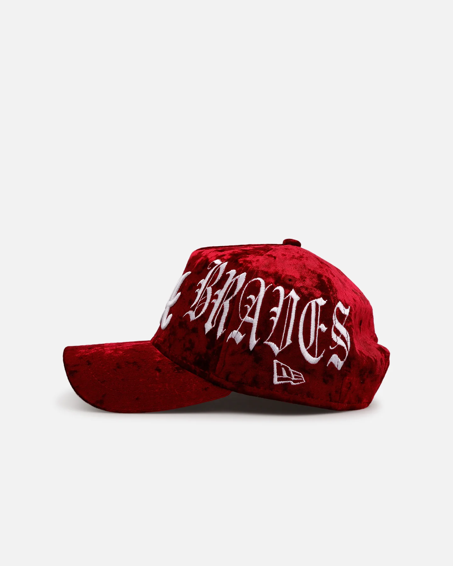 New Era Atlanta Braves 'Velvet Gothic Script' 9FORTY A-Frame Snapback Maroon - Image 5