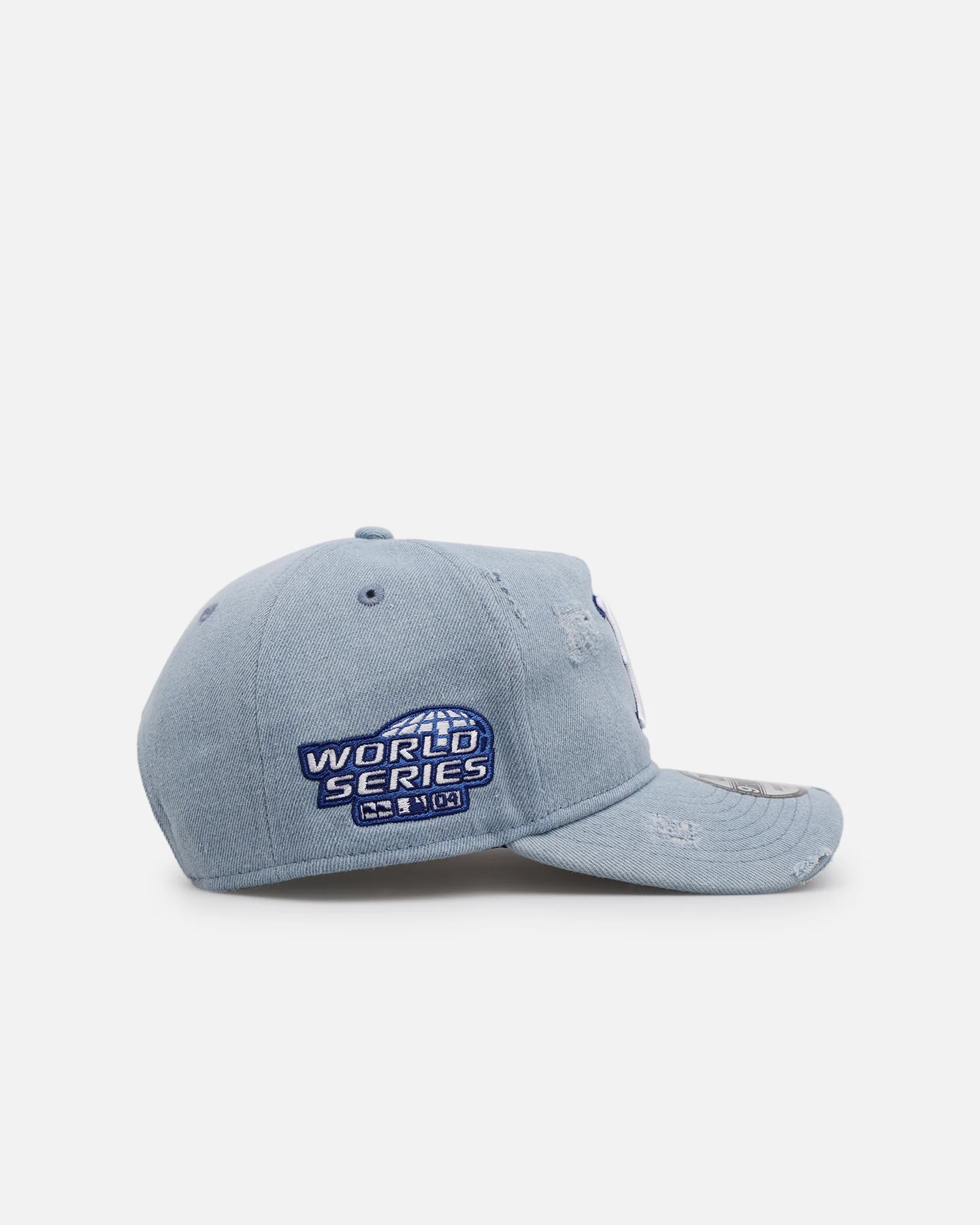 New Era Boston Red Sox 'Distressed Denim' 9FORTY A-Frame Snapback Light Wash Denim - Image 3