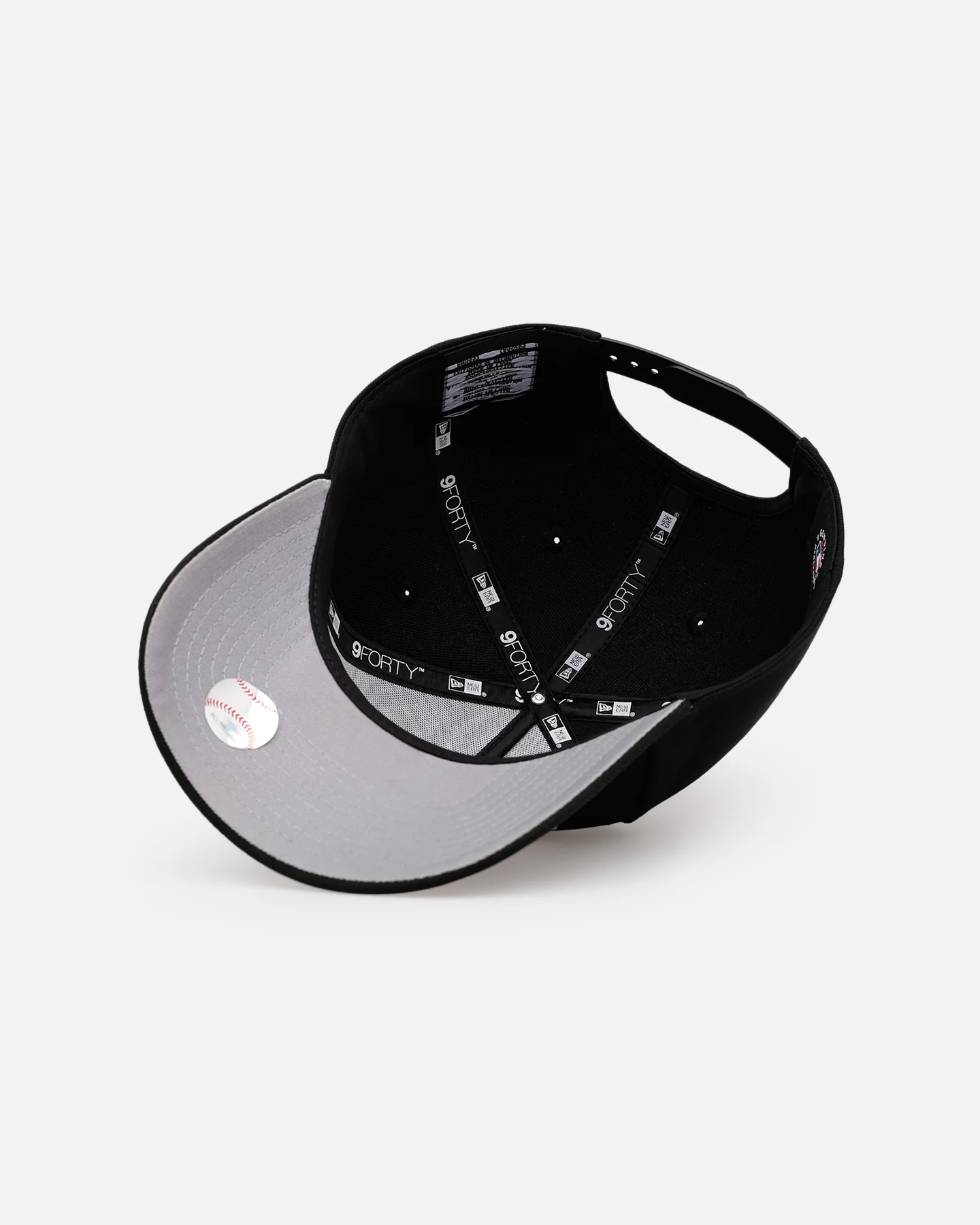 New Era Boston Red Sox 'Love' 9FORTY A-Frame Snapback Black - Image 6
