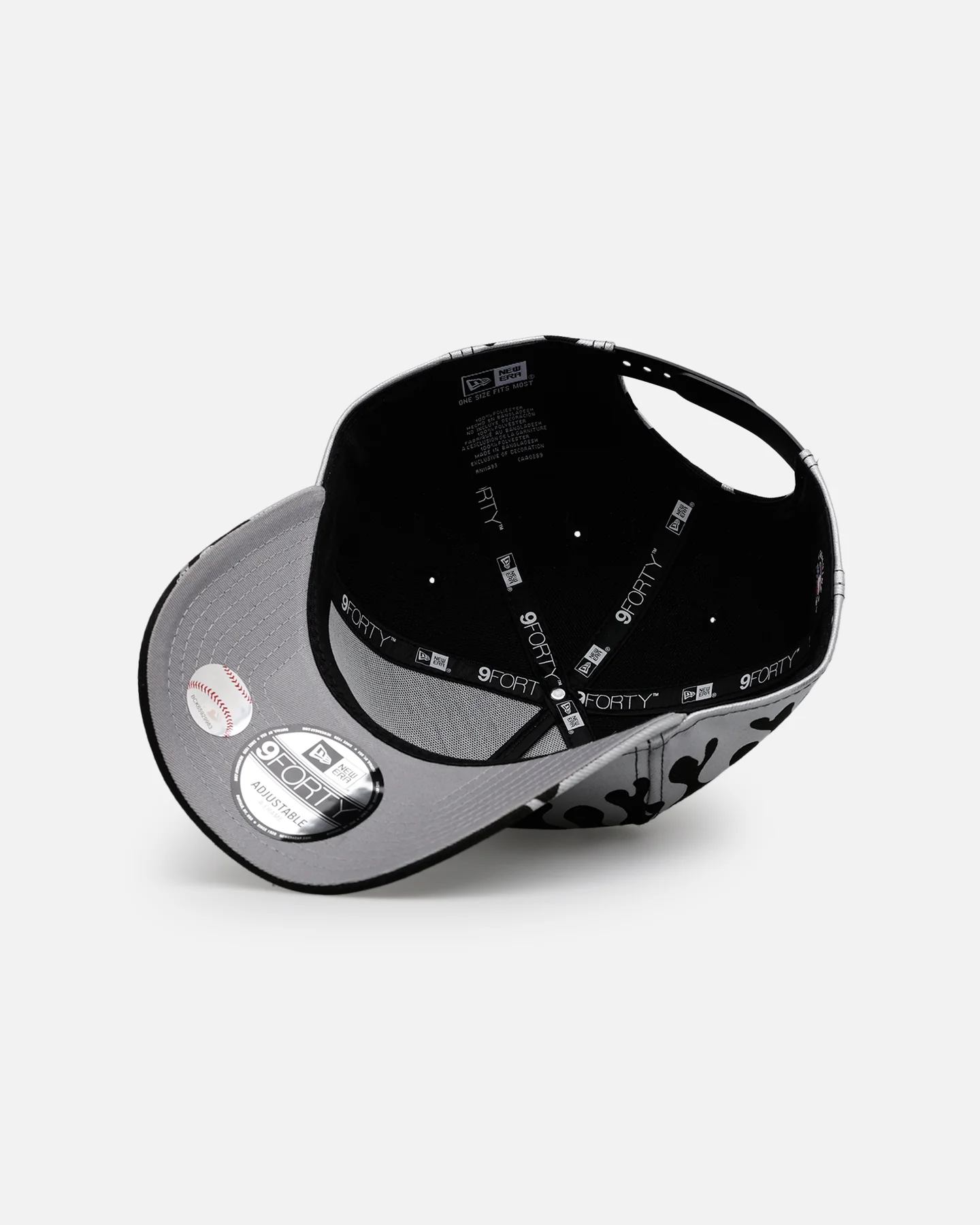 New Era Boston Red Sox 'Metallic Flames' 9FORTY A-Frame Snapback Black/Silver - Image 6