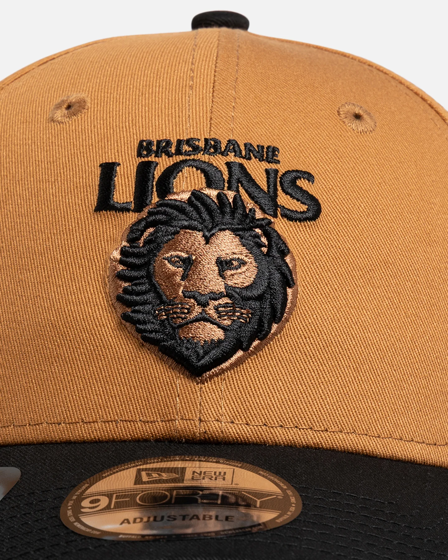 New Era Brisbane Lions 'AFL 2026' 9FORTY Strapback Med Beige - Image 5