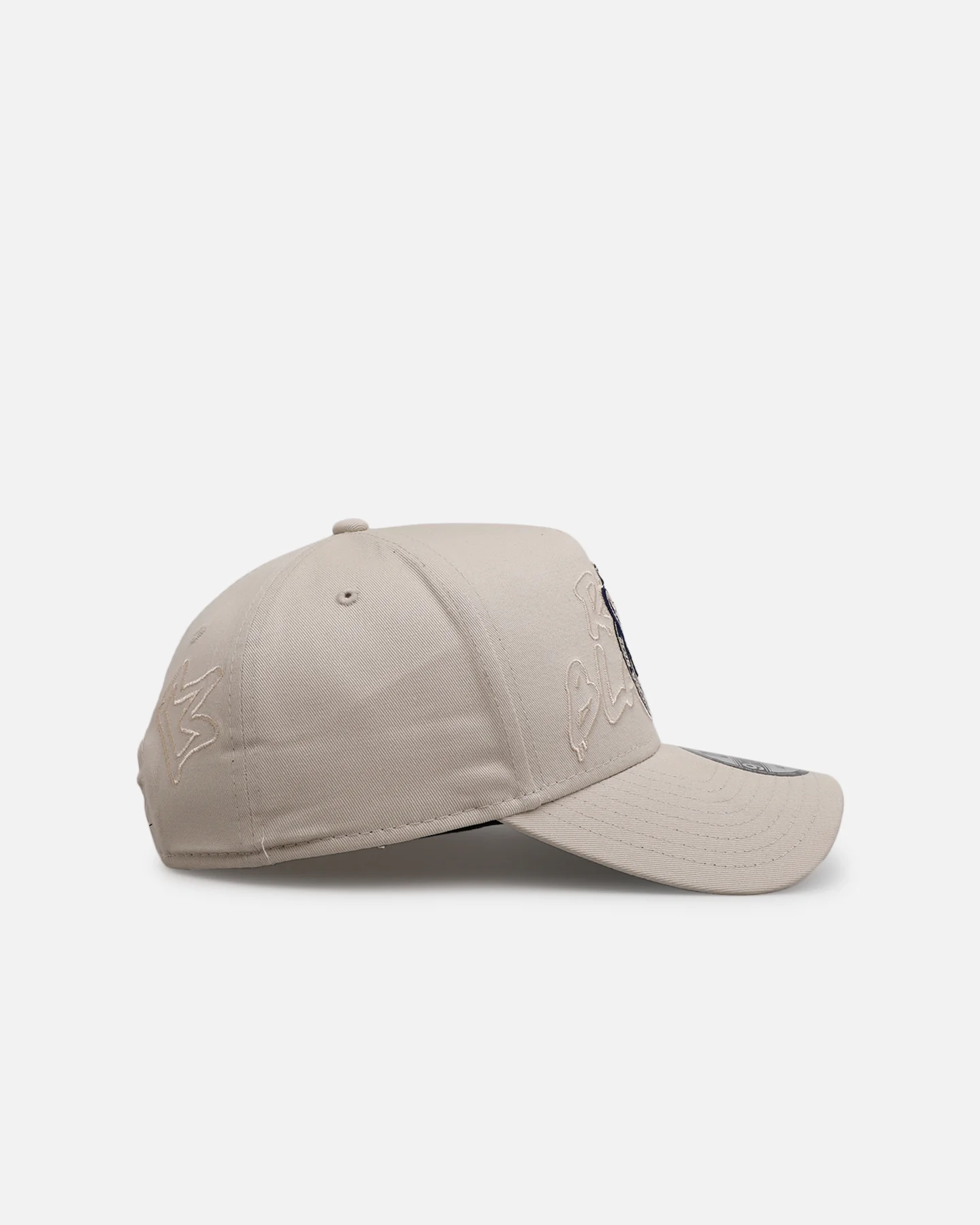 New Era C.D. Guadalajara 'Mexico Spring Delivery' 9FORTY A-Frame Snapback Chrome - Image 3