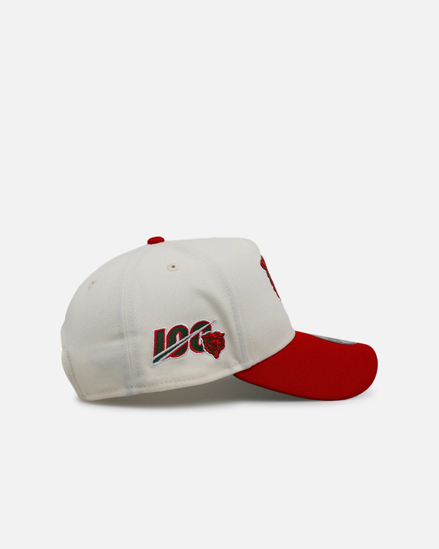 New Era Chicago Bears 'Strawberry' 9FORTY A-Frame Snapback Chrome/Red - Image 3