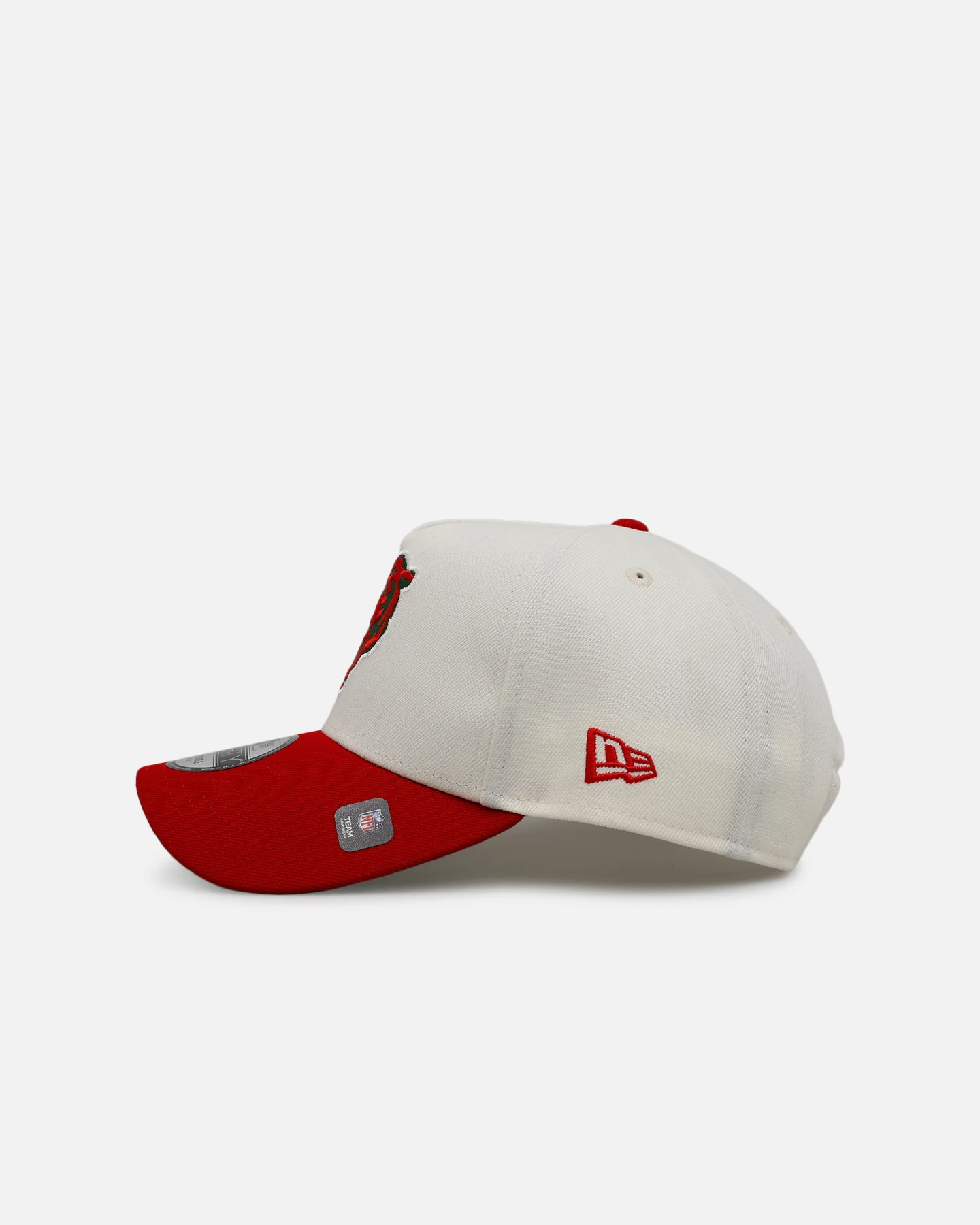 New Era Chicago Bears 'Strawberry' 9FORTY A-Frame Snapback Chrome/Red - Image 4