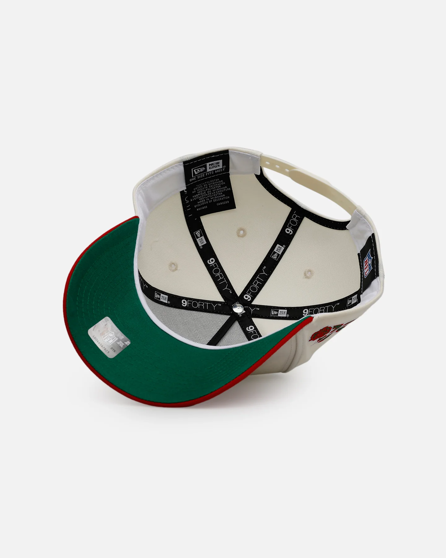 New Era Chicago Bears 'Strawberry' 9FORTY A-Frame Snapback Chrome/Red - Image 6