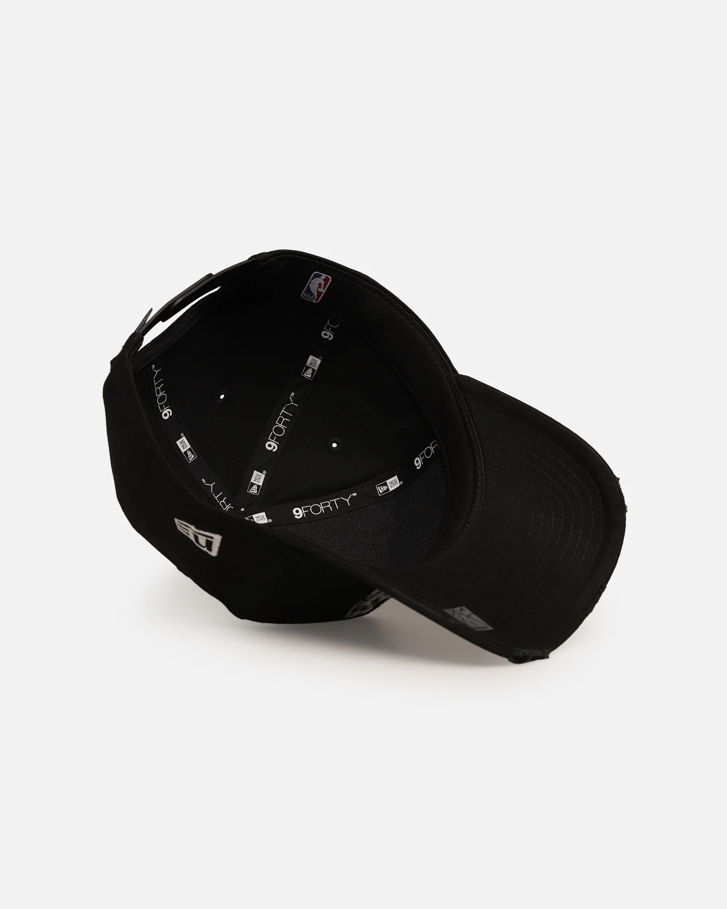 New Era Chicago Bulls 'Hardcore Arch' 9FORTY A-Frame Snapback Black/White - Image 6