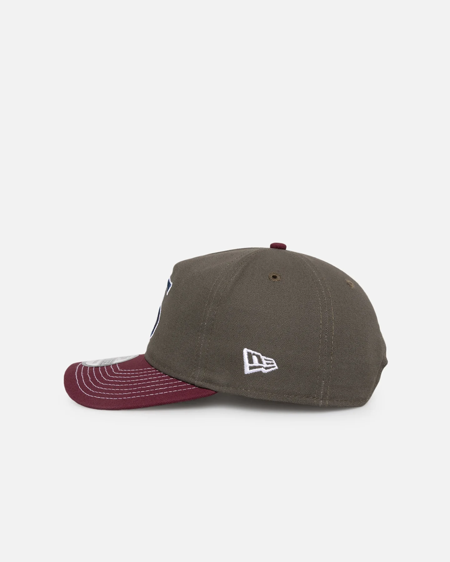 New Era Chicago White Sox 'Contrast Visor' Pre-Curved Golfer Snapback Moss/Maroon - Image 4