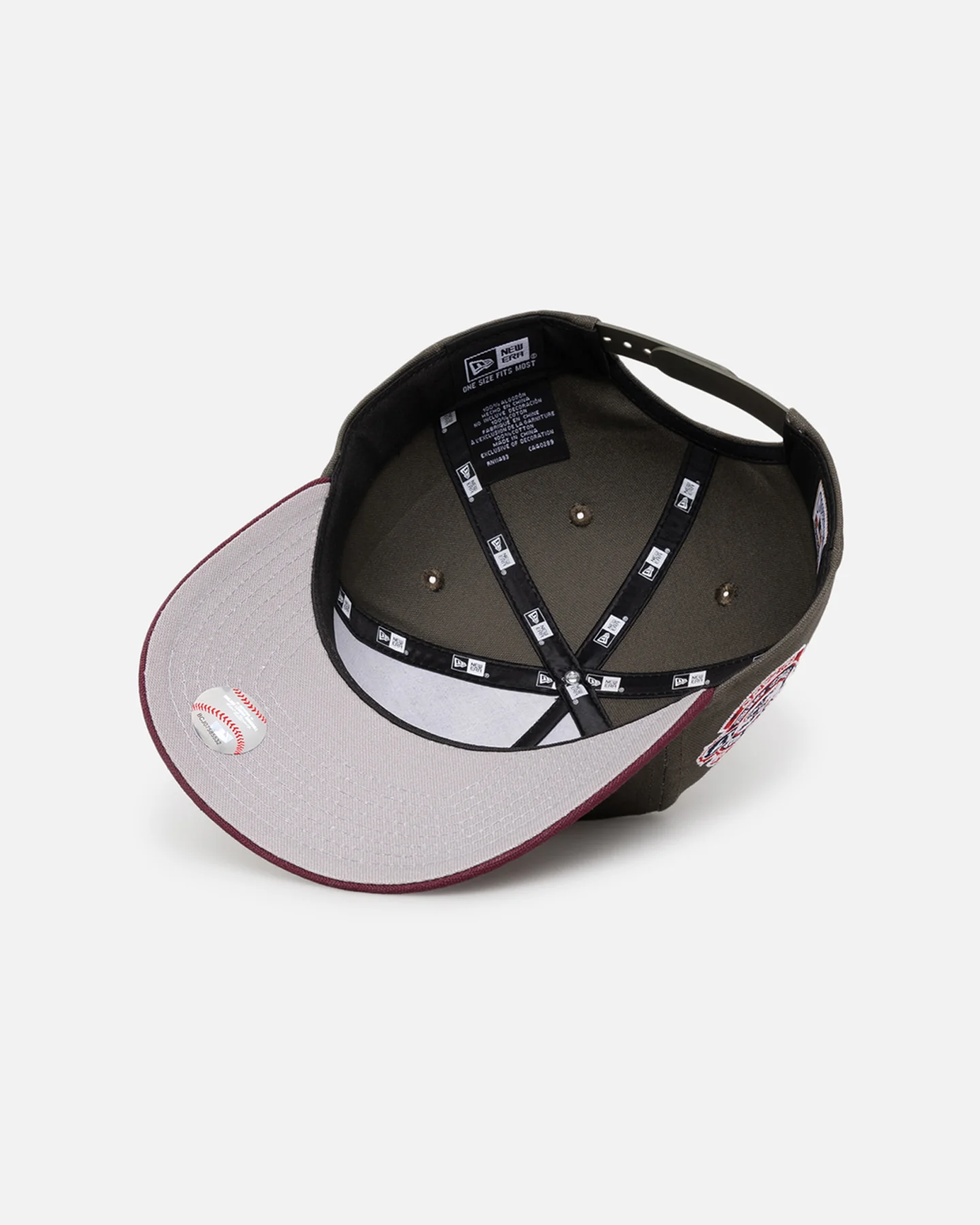 New Era Chicago White Sox 'Contrast Visor' Pre-Curved Golfer Snapback Moss/Maroon - Image 6