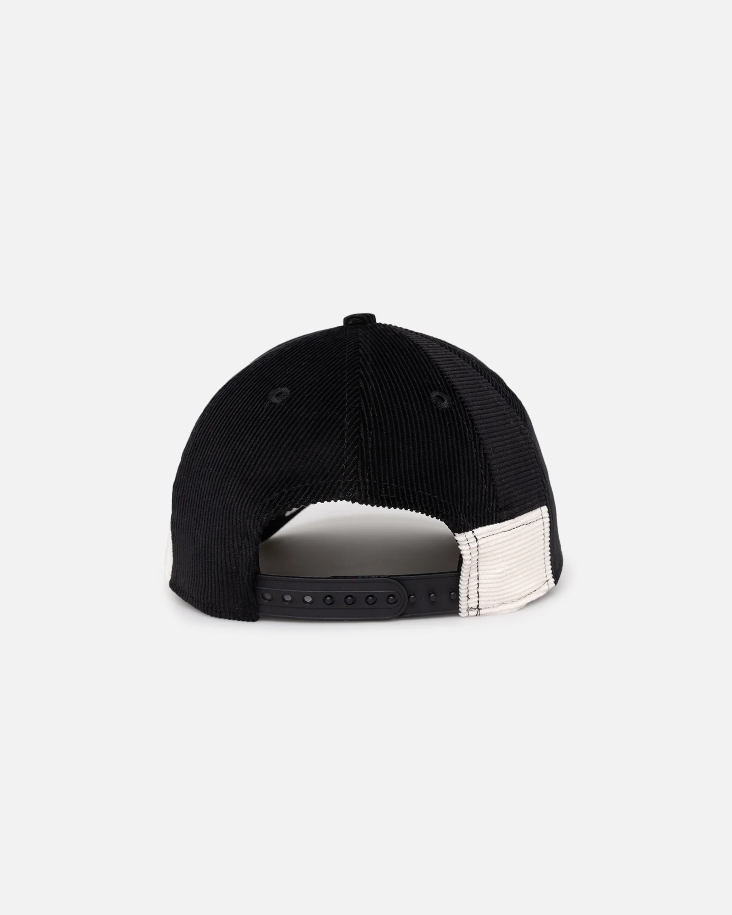 New Era Chicago White Sox 'Patchwork Corduroy' 9FORTY A-Frame Snapback Black/Cream - Image 3