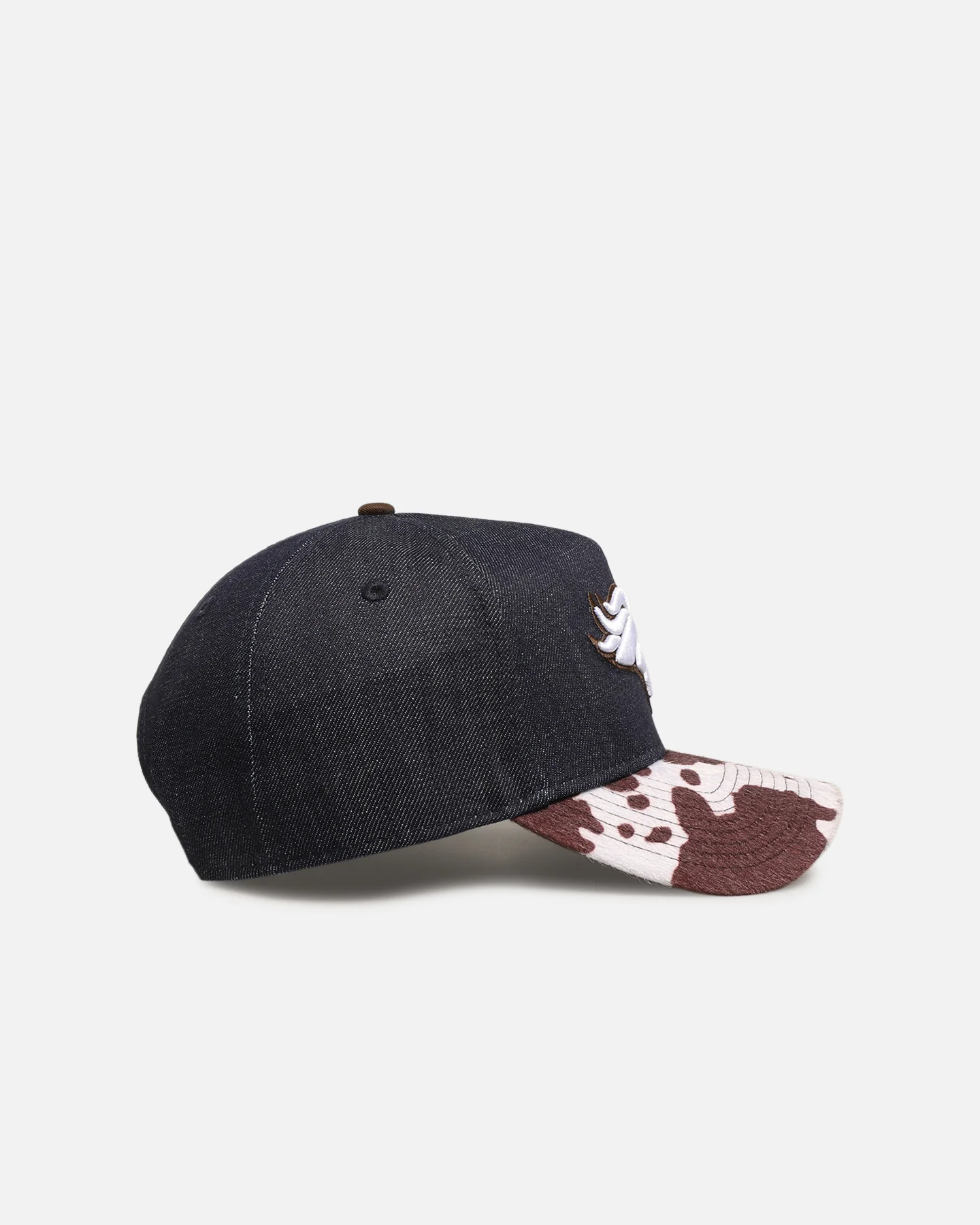 New Era Denver Broncos 'Denim Cowhide' 9FORTY A-Frame Snapback Navy - Image 3