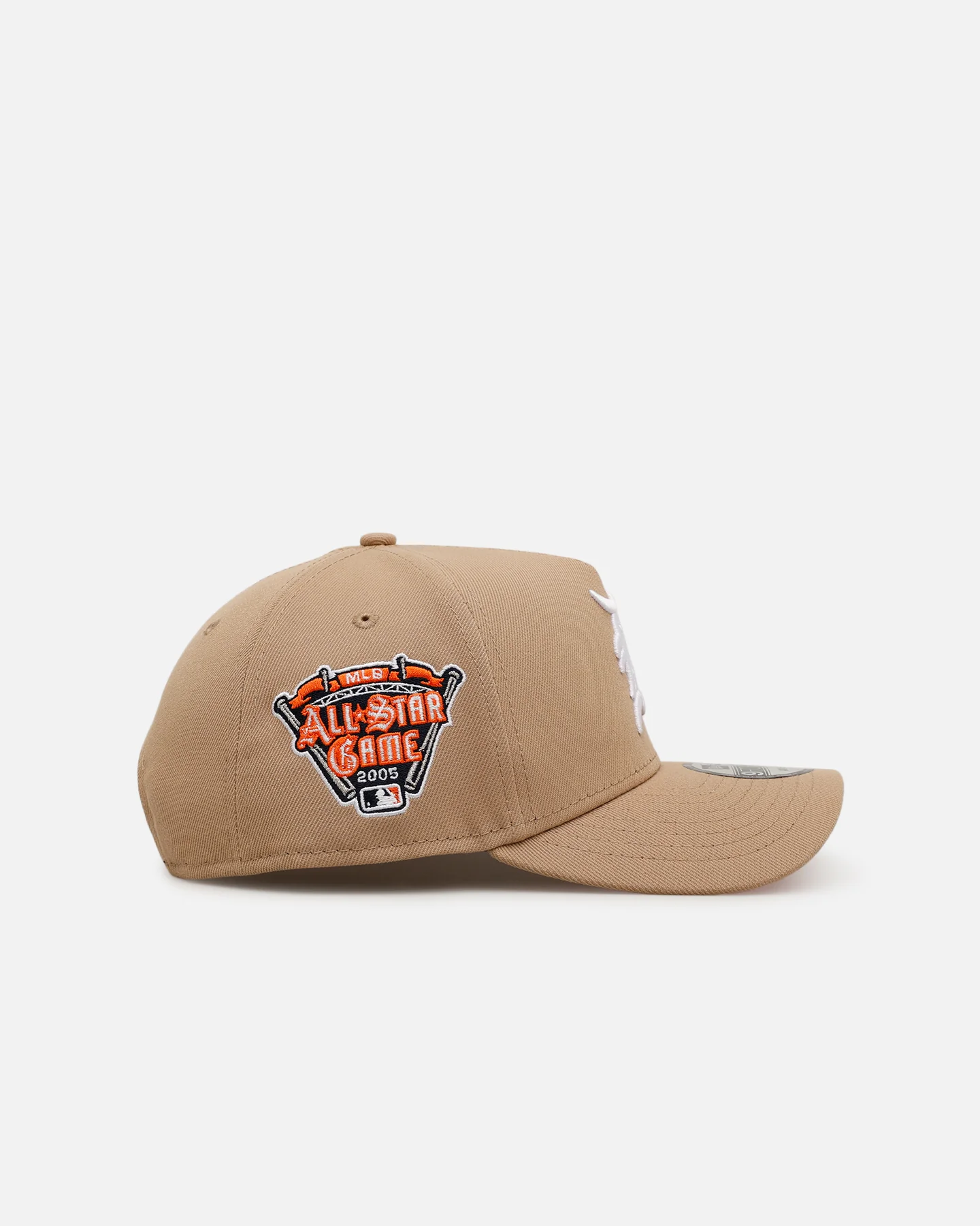 New Era Detroit Tigers 'Tan Pink' 9FORTY A-Frame Snapback Tan - Image 3