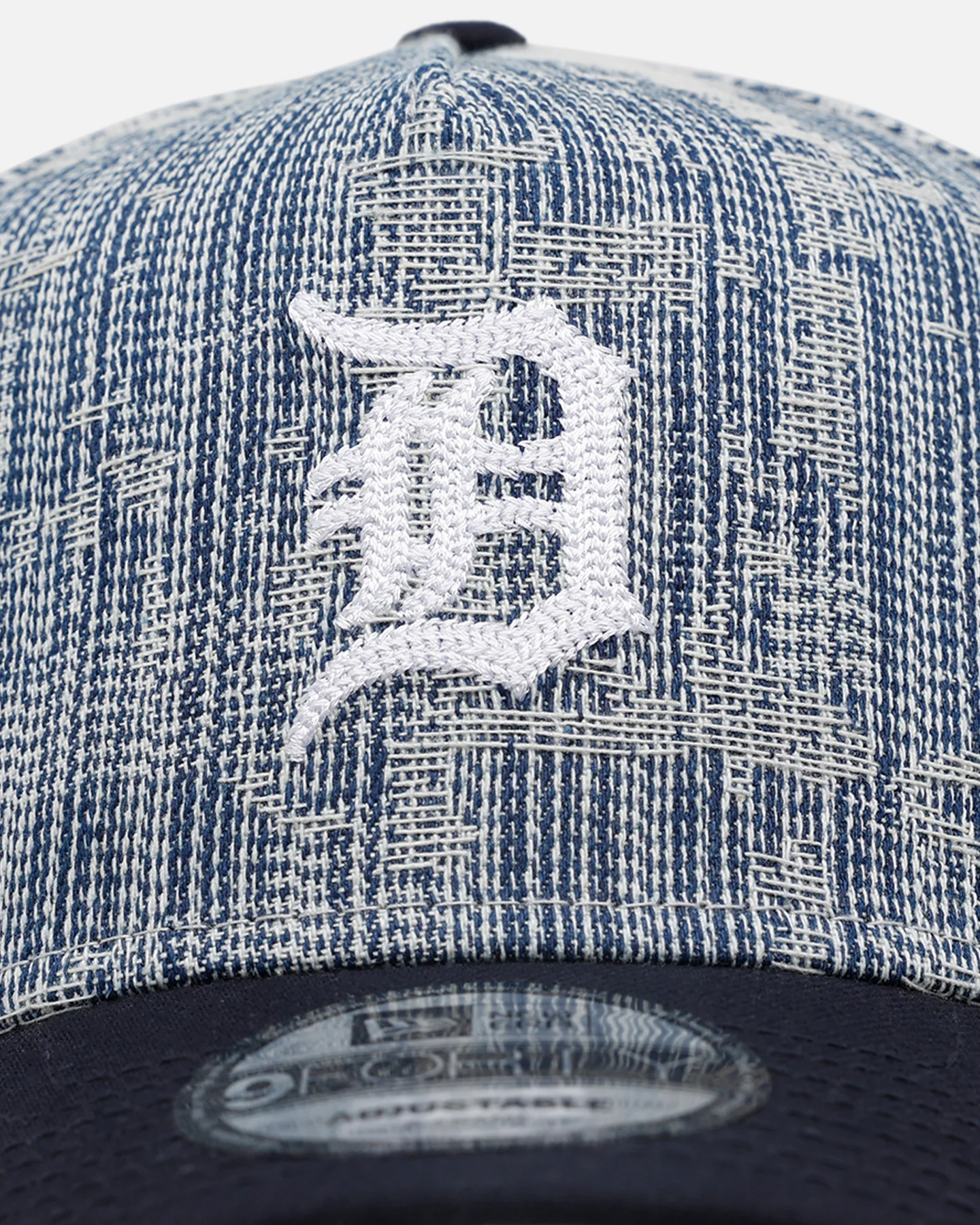 New Era Detroit Tigers 'Two Tone Denim' 9FORTY A-Frame Snapback Denim - Image 5