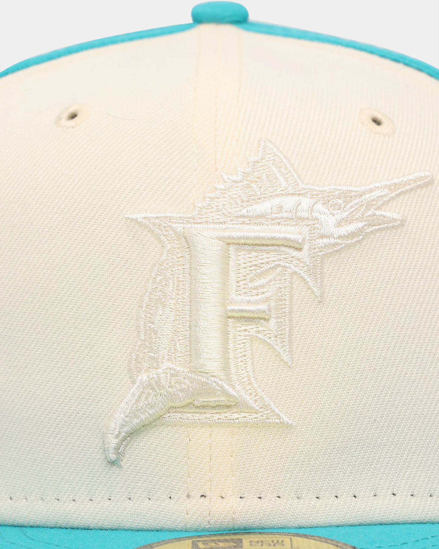 New Era Florida Marlins 'Tonal Two-Tone' 59FIFTY Fitted Light Beige - Image 6