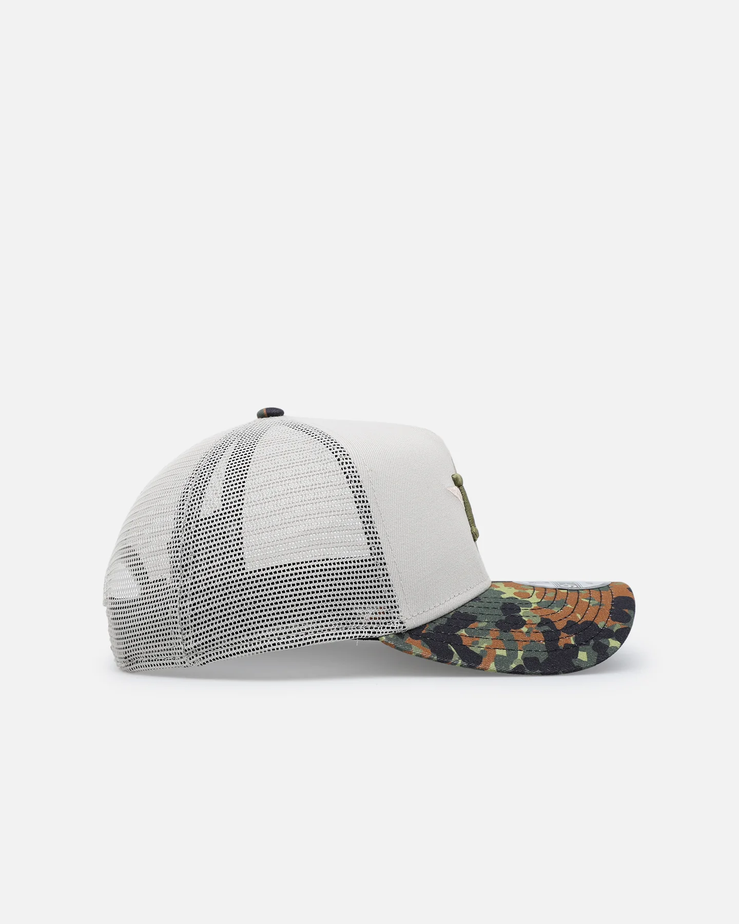 New Era Houston Astros "Camo Visor" 9FORTY A-Frame Trucker Snapback Stone/Olive - Image 3