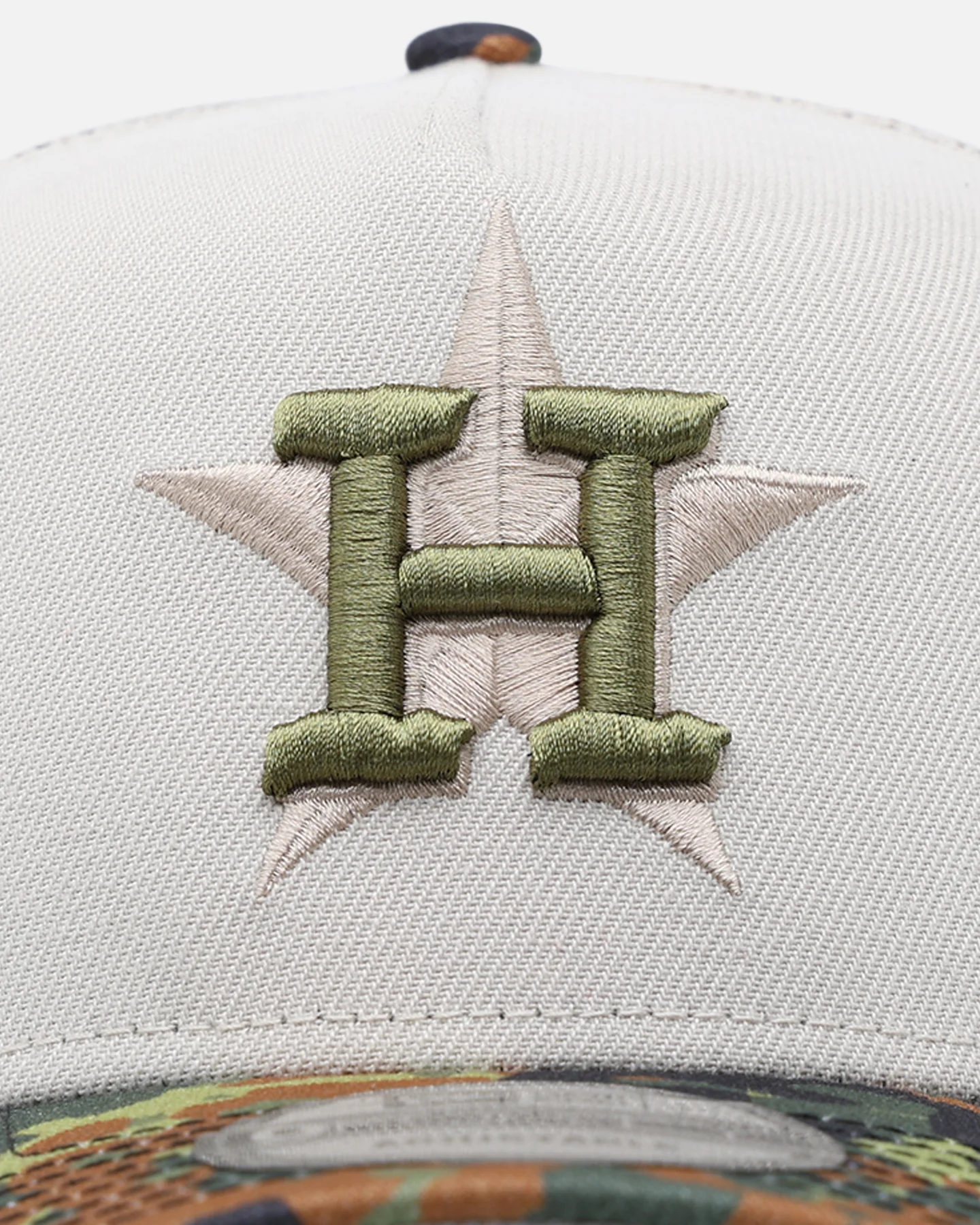 New Era Houston Astros "Camo Visor" 9FORTY A-Frame Trucker Snapback Stone/Olive - Image 5