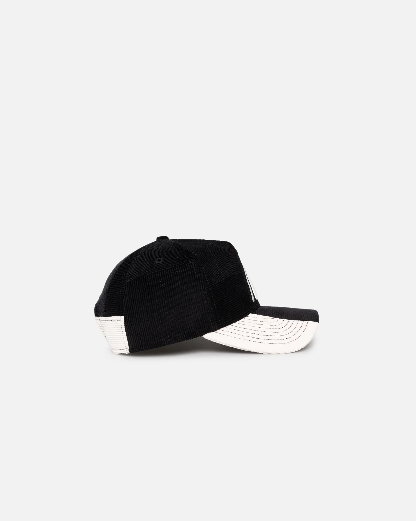 New Era Houston Astros 'Patchwork Corduroy' 9FORTY A-Frame Snapback Black/Cream - Image 4