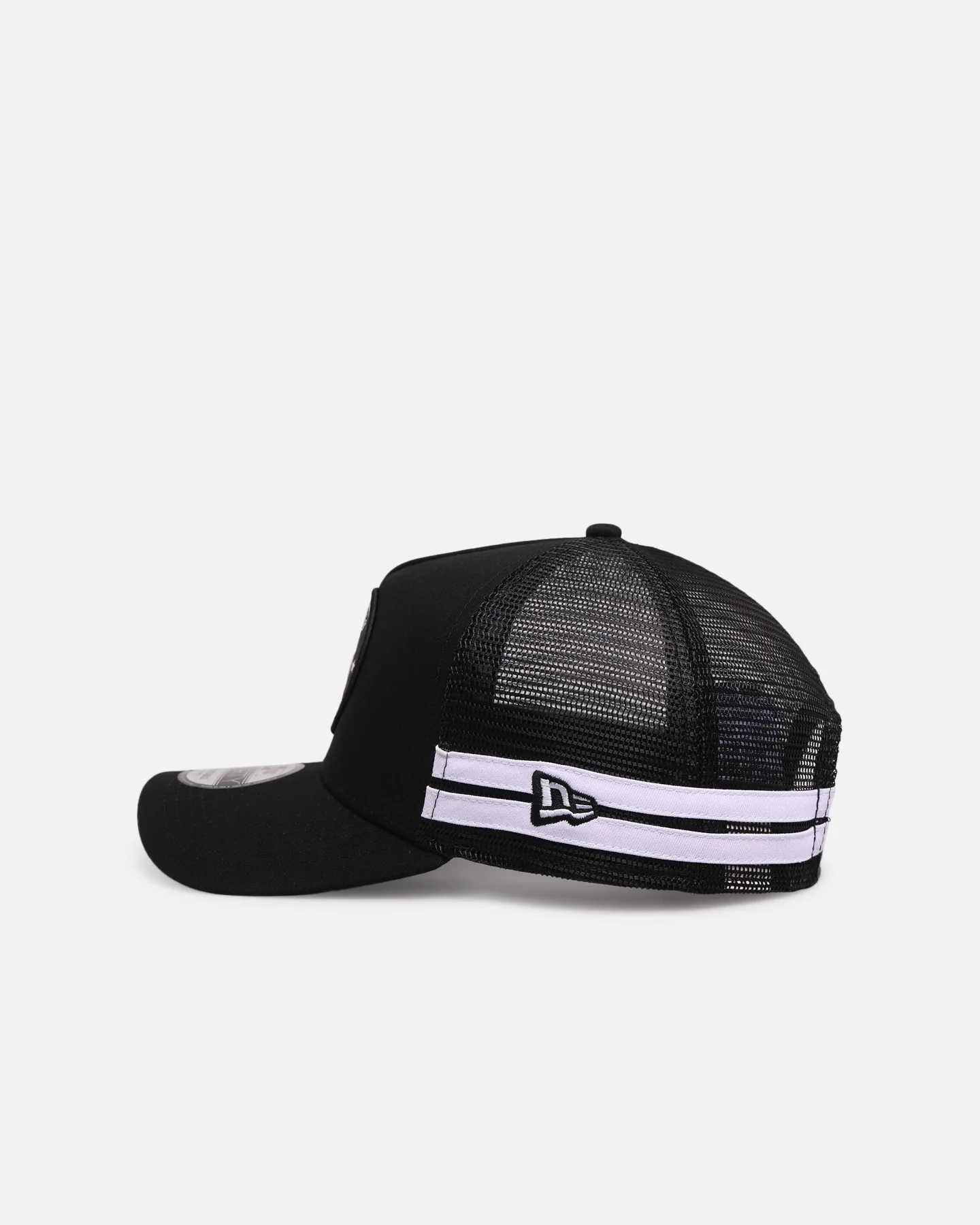 New Era Houston Texans 'Stripe' 9FORTY A-Frame Trucker Snapback Black/White - Image 4