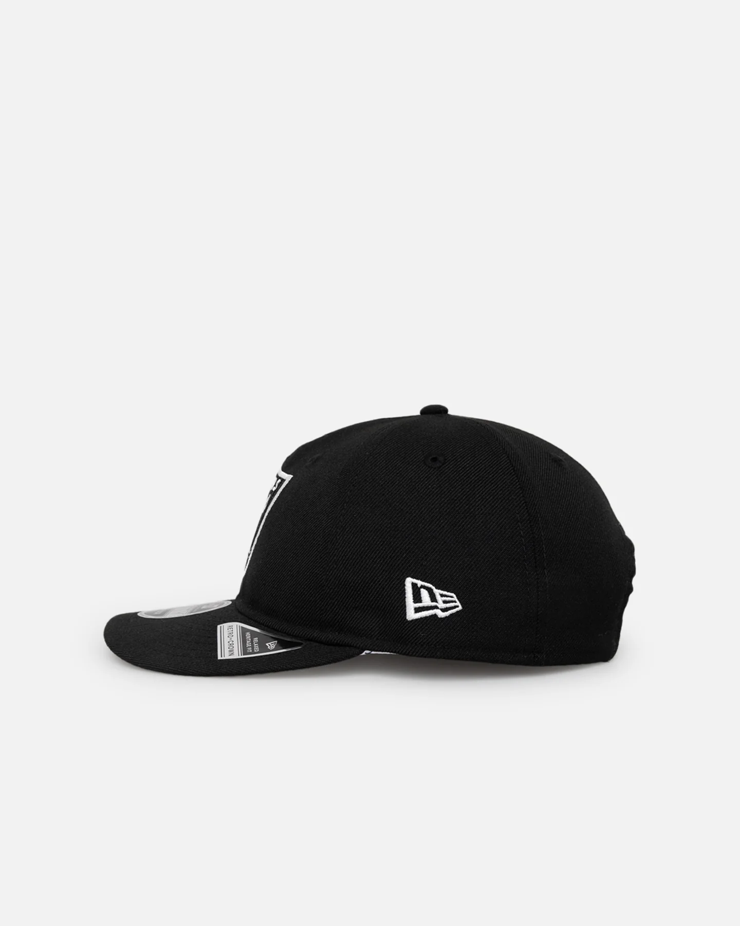 New Era Las Vegas Raiders 'Retro Crown Classic' 9FIFTY Retro Crown Strapback Black - Image 4