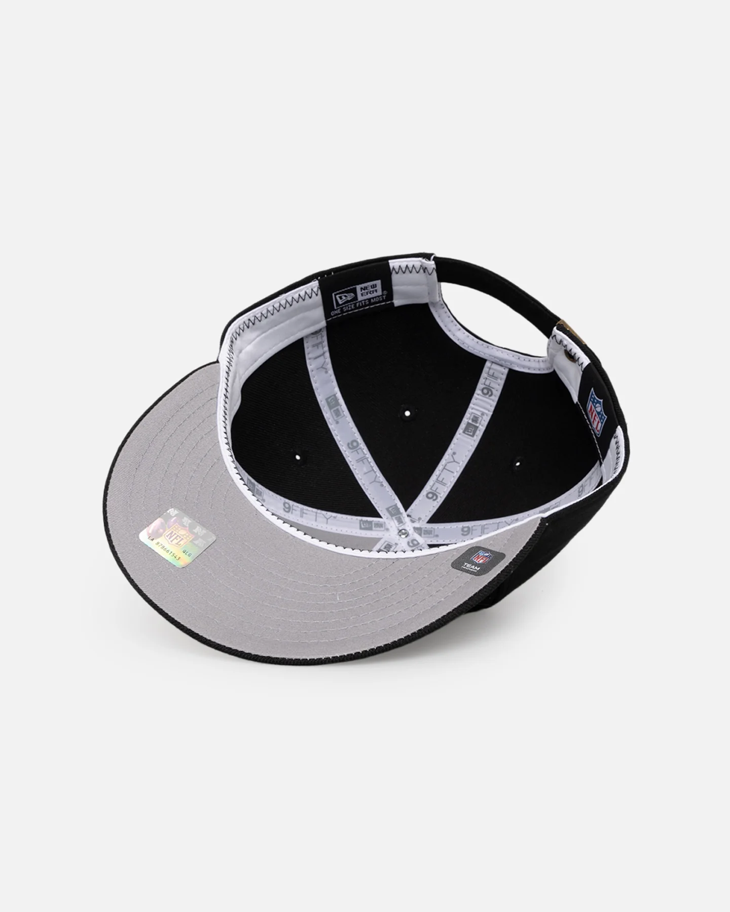 New Era Las Vegas Raiders 'Retro Crown Classic' 9FIFTY Retro Crown Strapback Black - Image 6