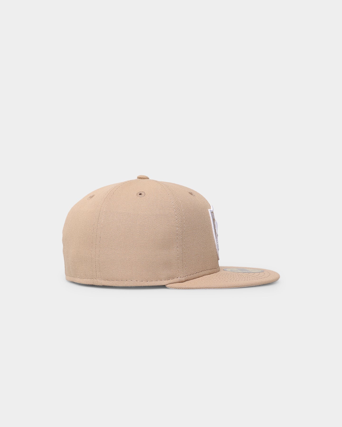 New Era Las Vegas Raiders "Camel White" 59FIFTY Fitted Tumbleweed/White - Image 3