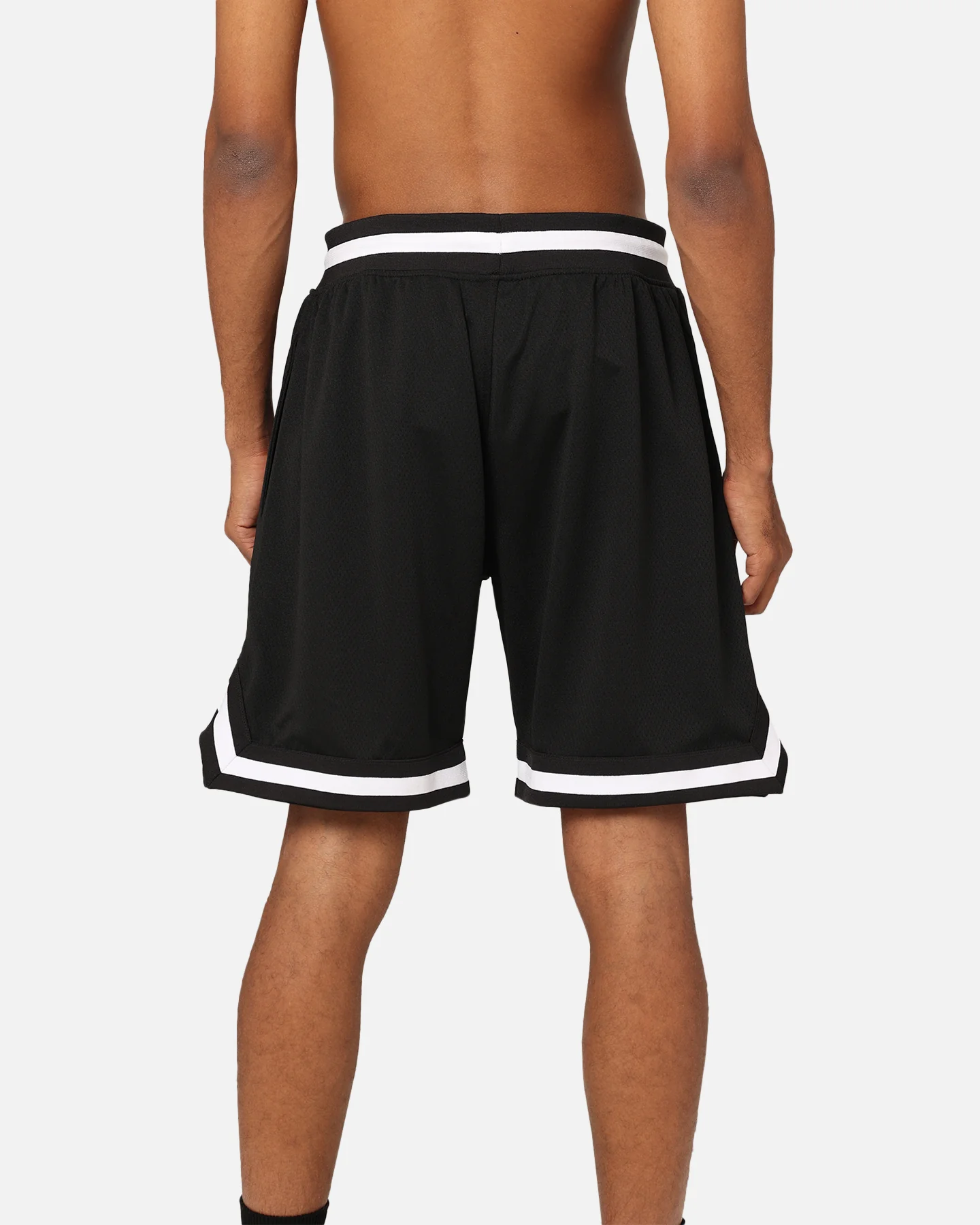 New Era Las Vegas Raiders 'Scary Nights' Mesh Shorts Black/Orange - Image 8