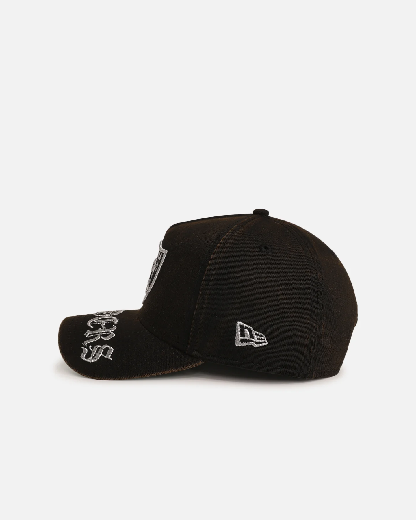 New Era Las Vegas Raiders 'Washed Gothic Visor' 9OFRTY A-Frame Snapback Black - Image 4